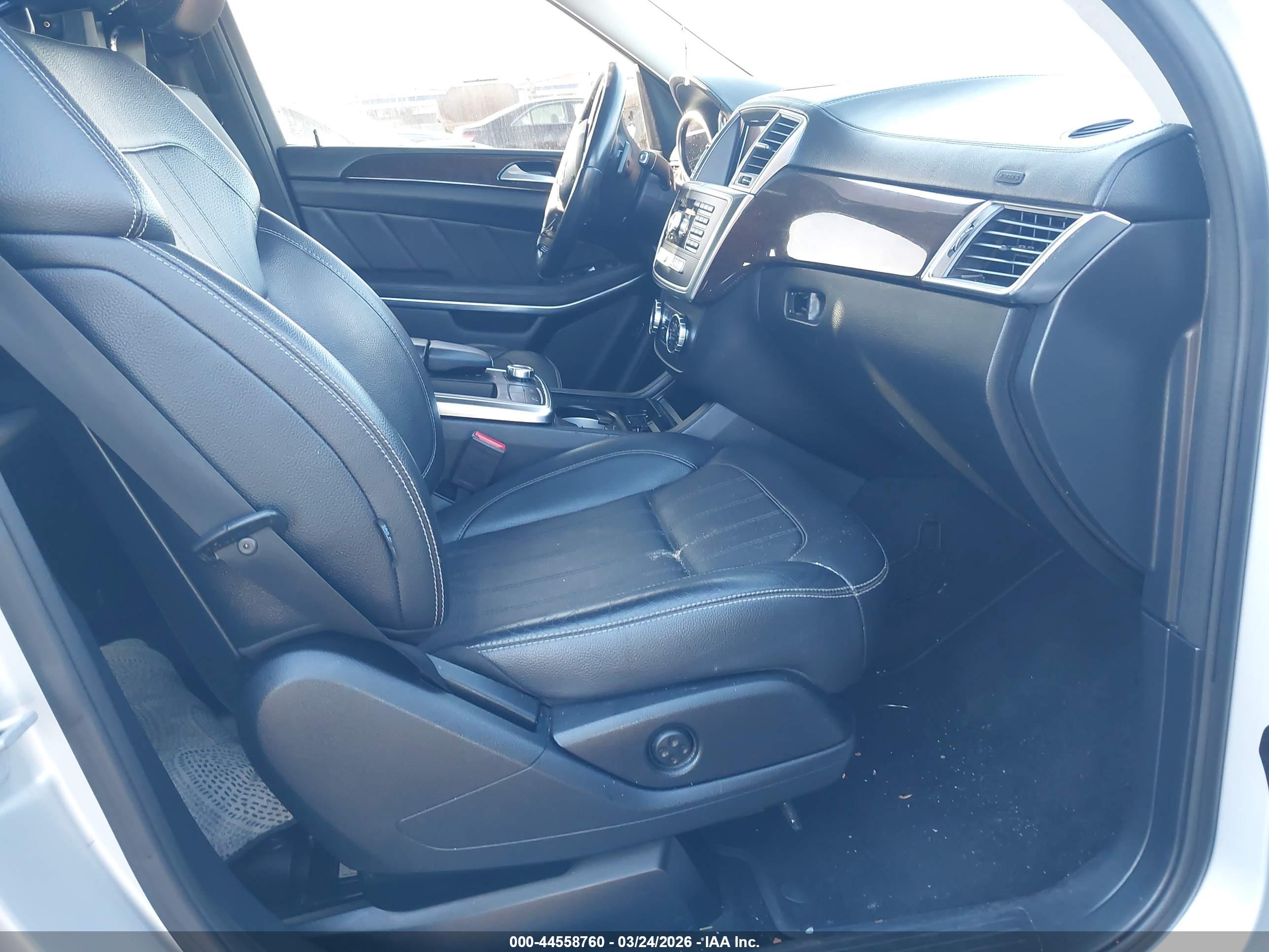 MERCEDES-BENZ GL image 5