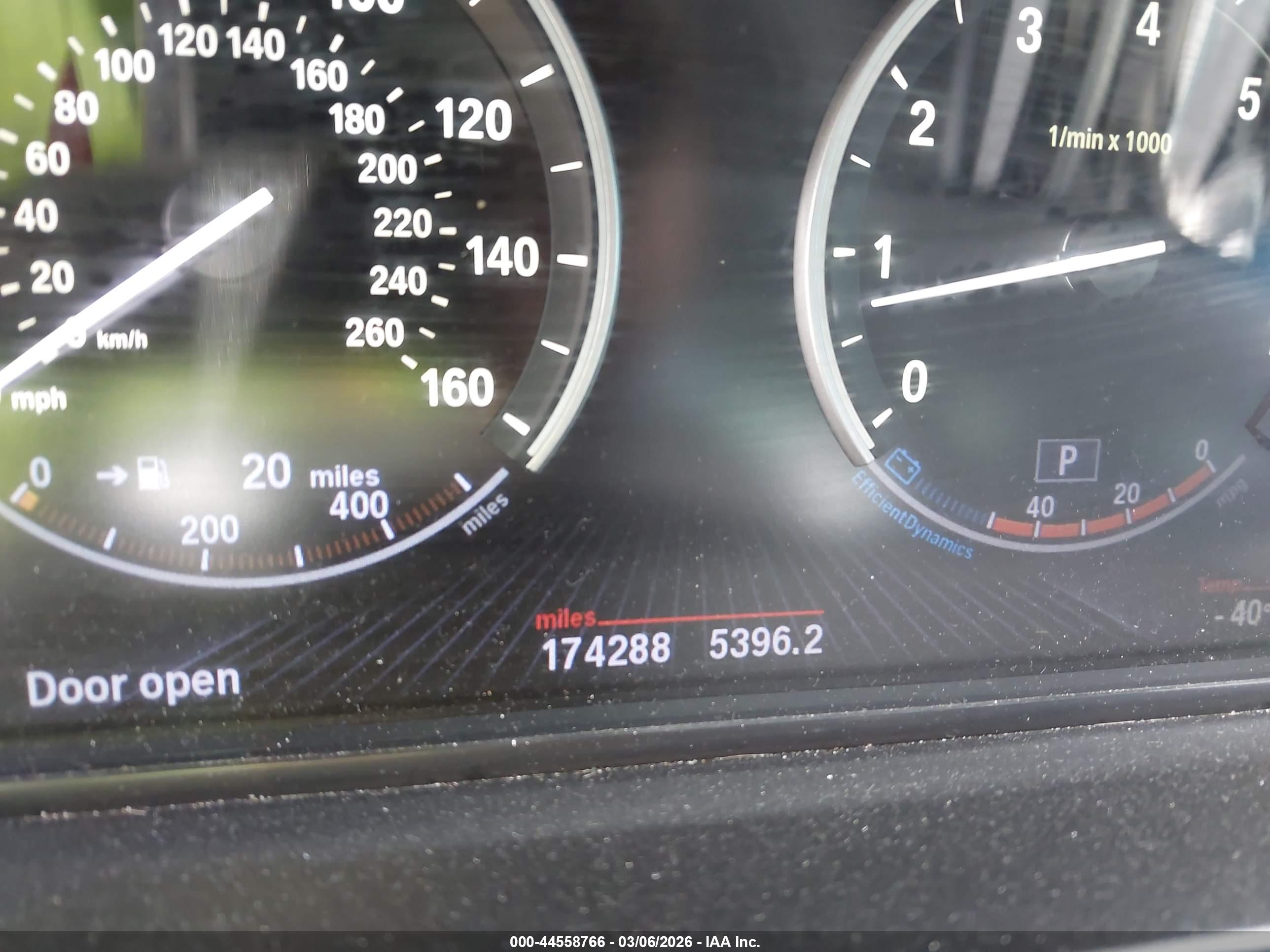 BMW 535I image 7