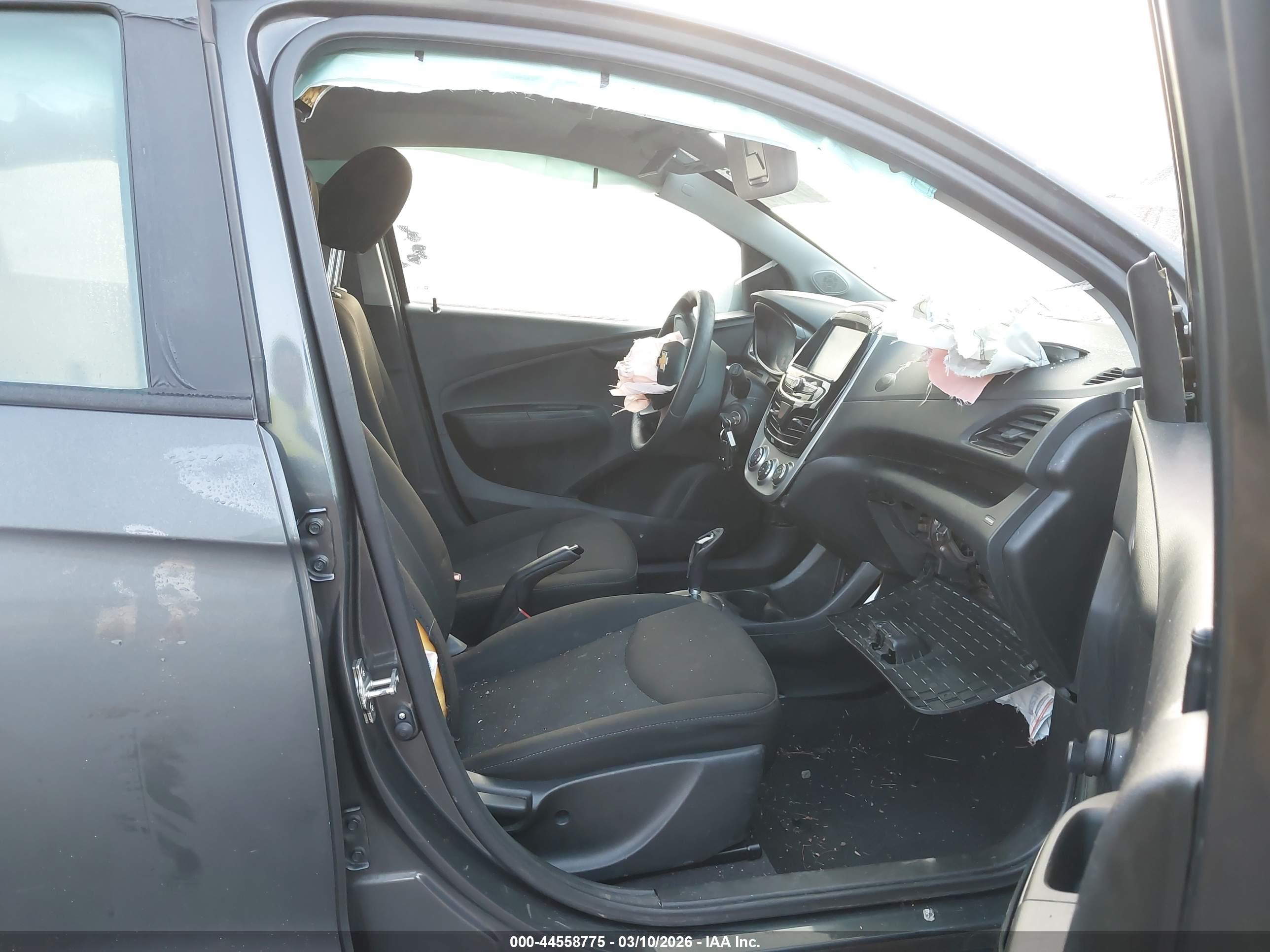 CHEVROLET SPARK image 5