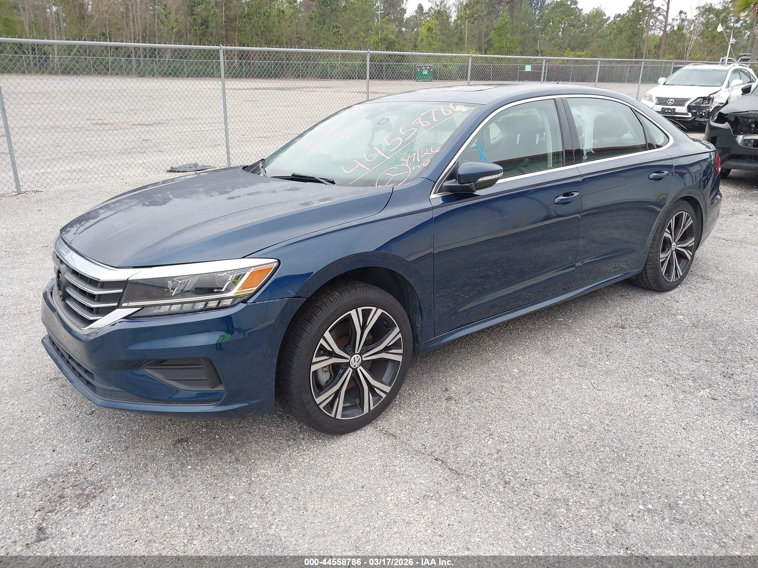 VOLKSWAGEN PASSAT image 2