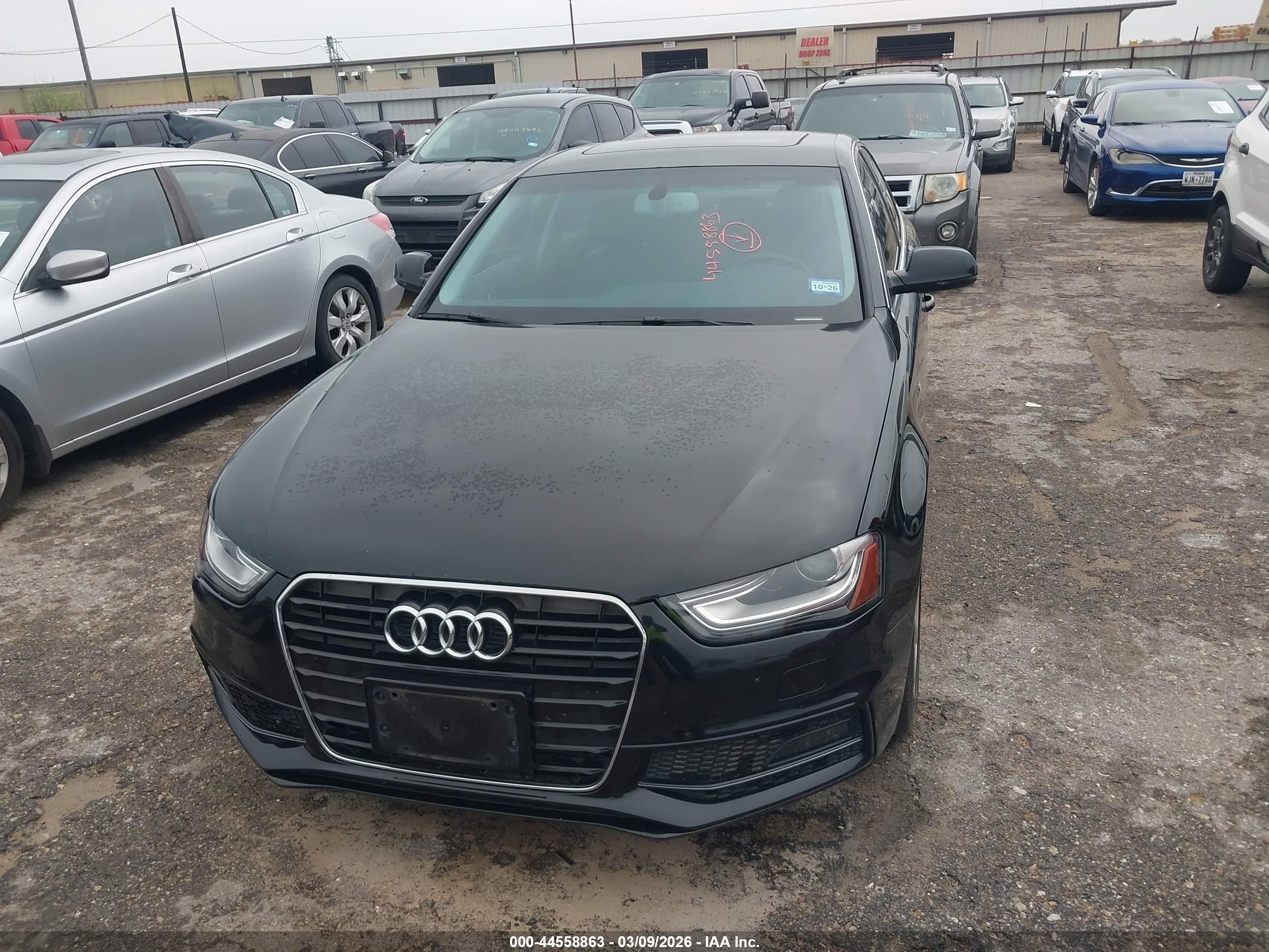 AUDI A4 image 6