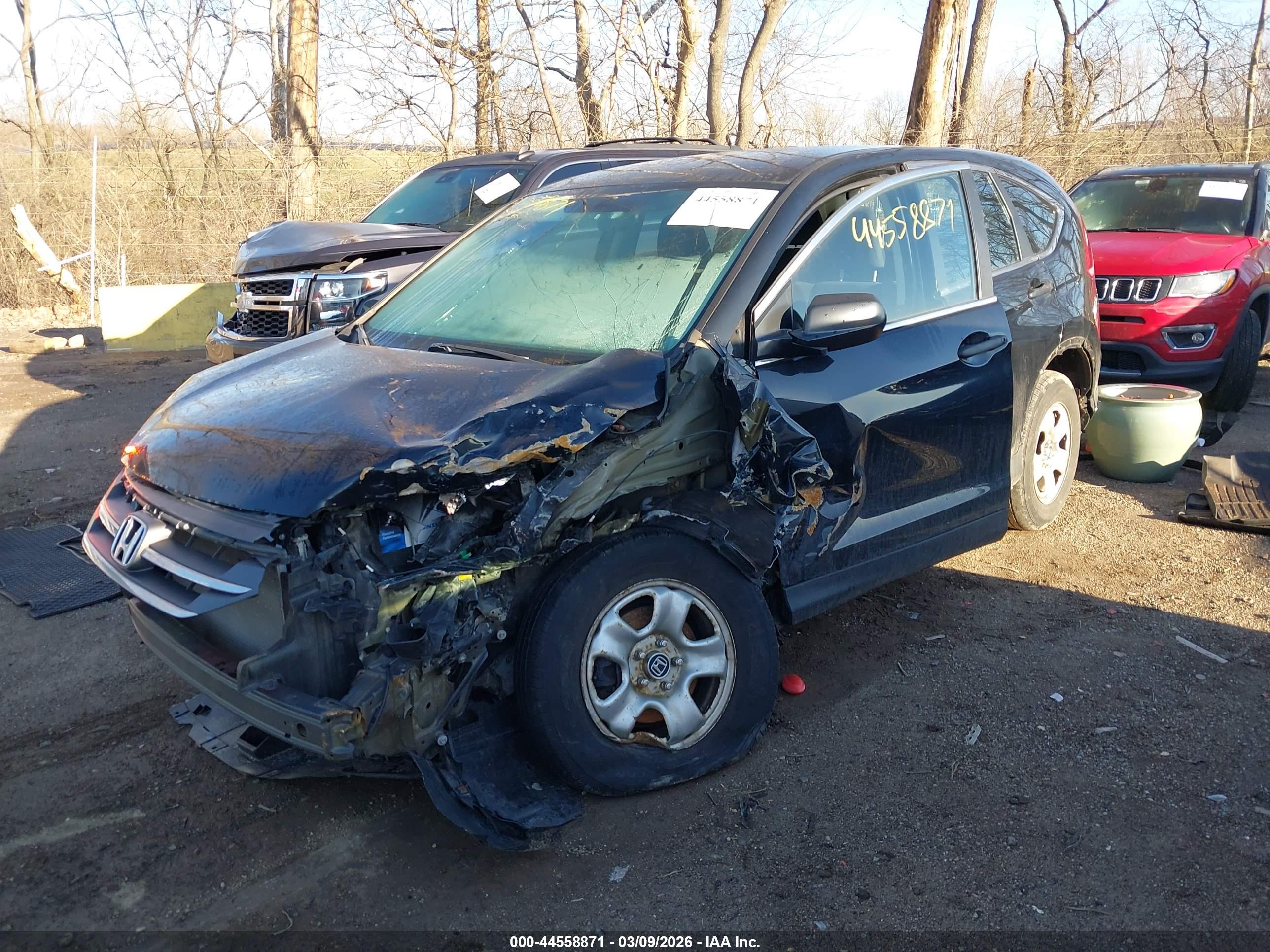 HONDA CR-V image 2