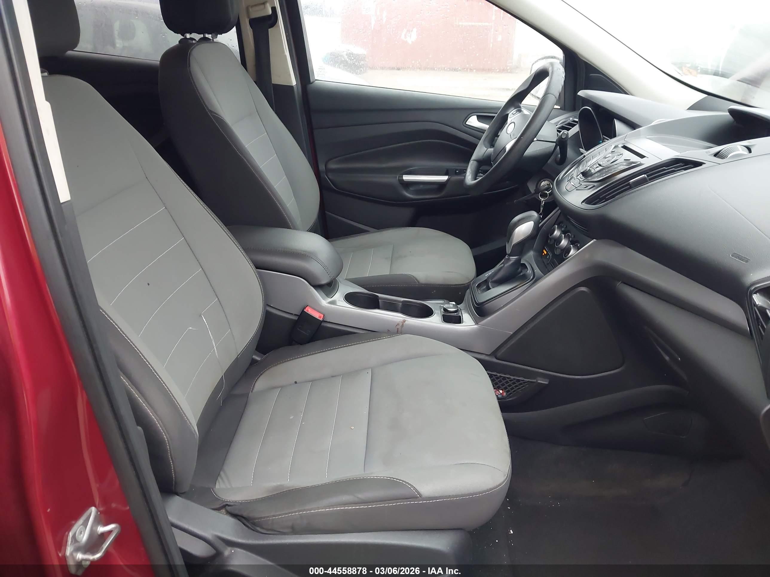 FORD ESCAPE image 5