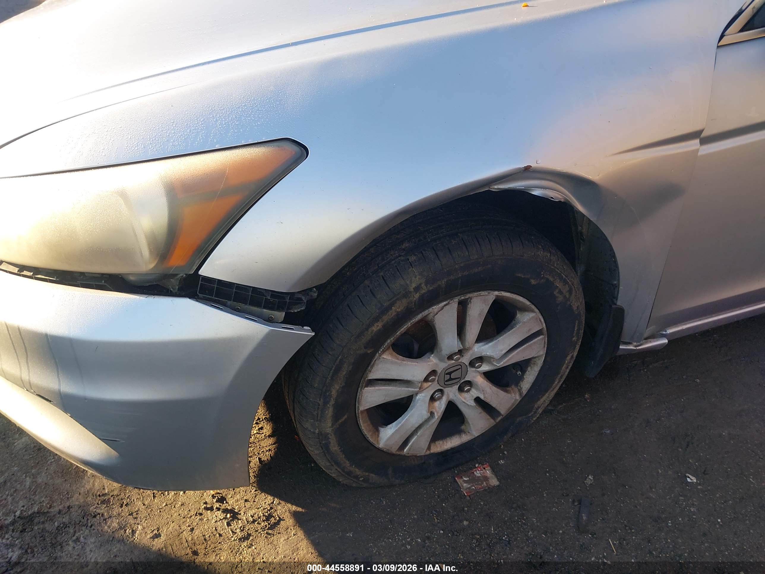 HONDA ACCORD image 6