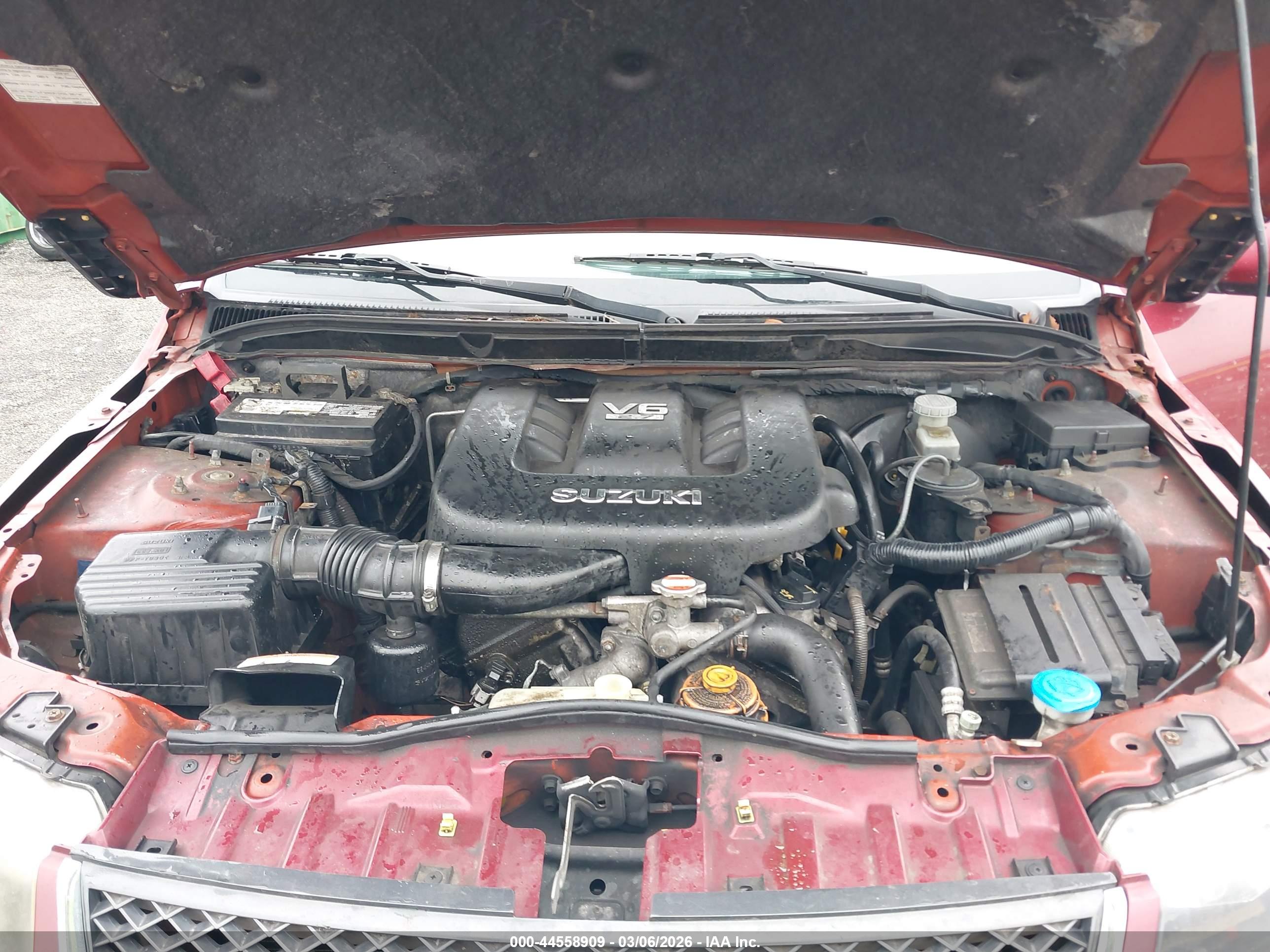 SUZUKI GRAND image 10