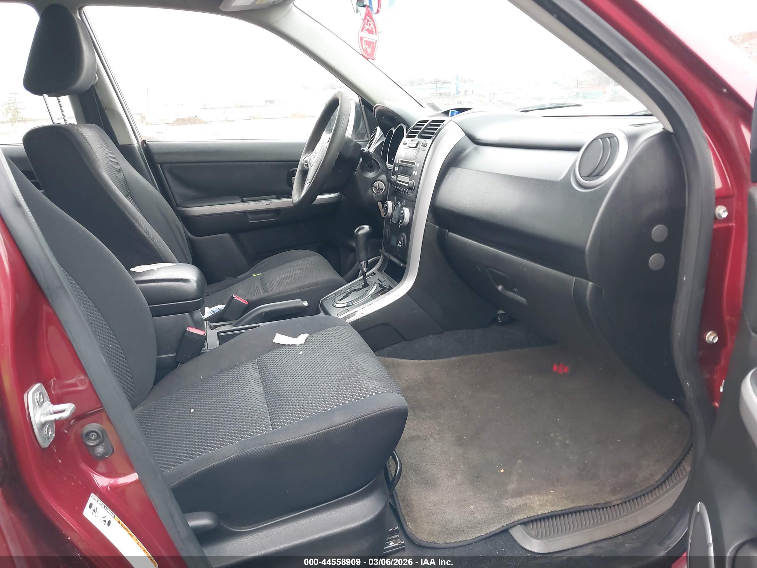 SUZUKI GRAND image 5