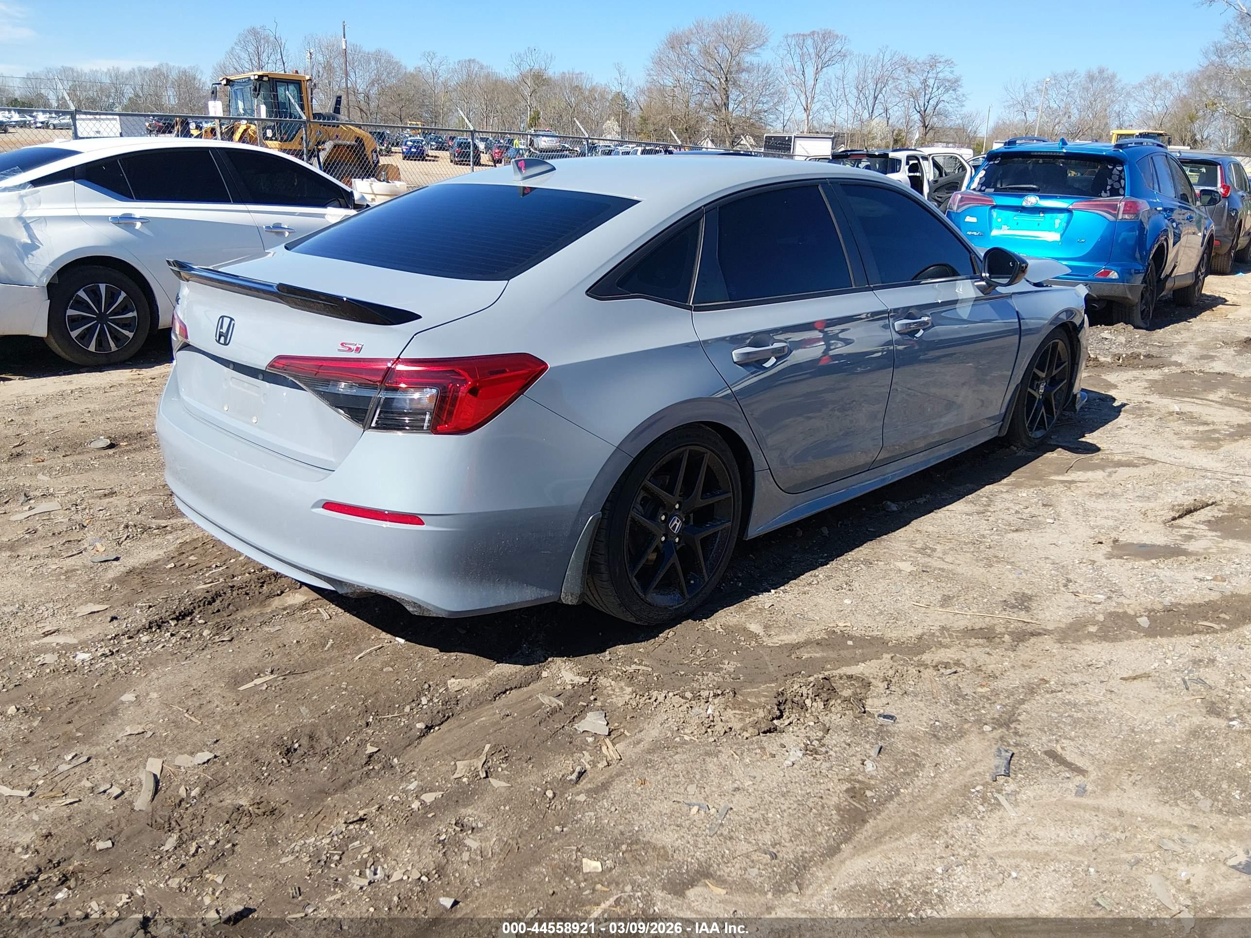 HONDA CIVIC image 4