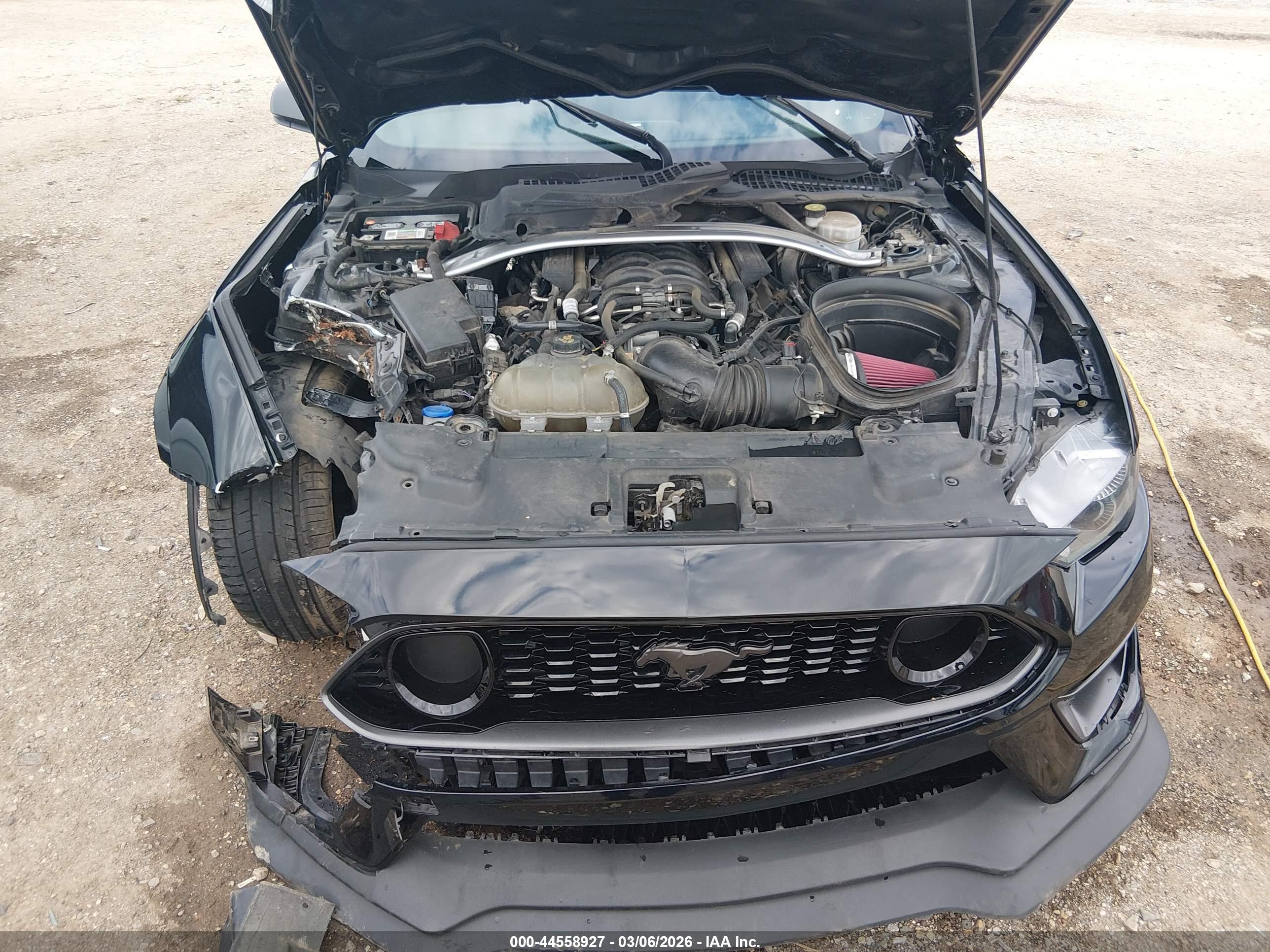 FORD MUSTANG image 10