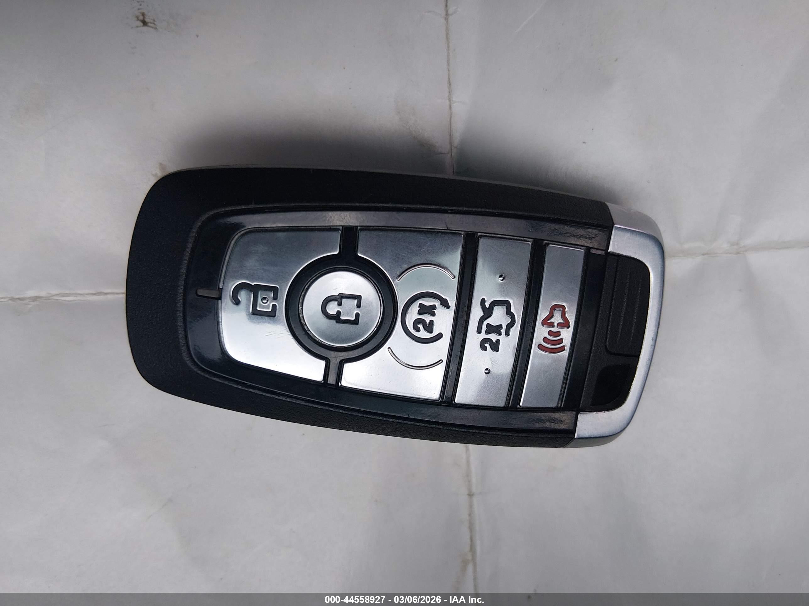 FORD MUSTANG image 11