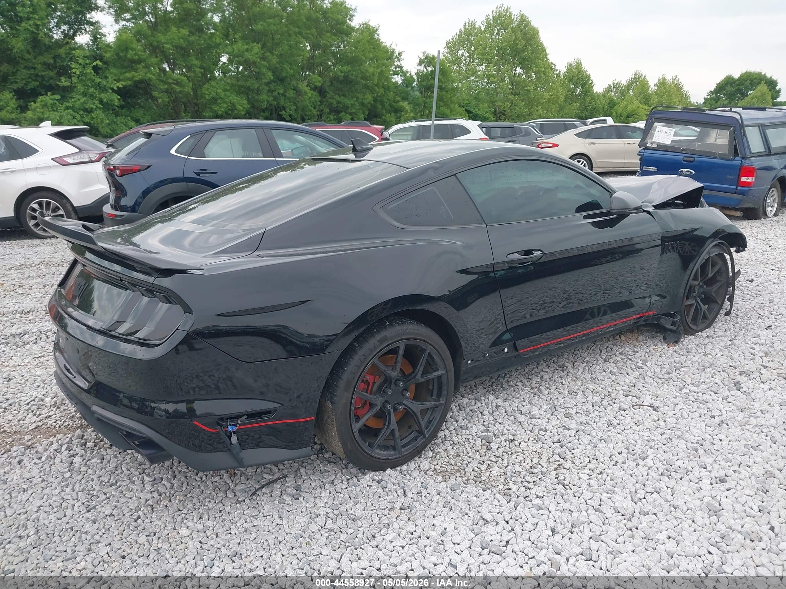 FORD MUSTANG image 4