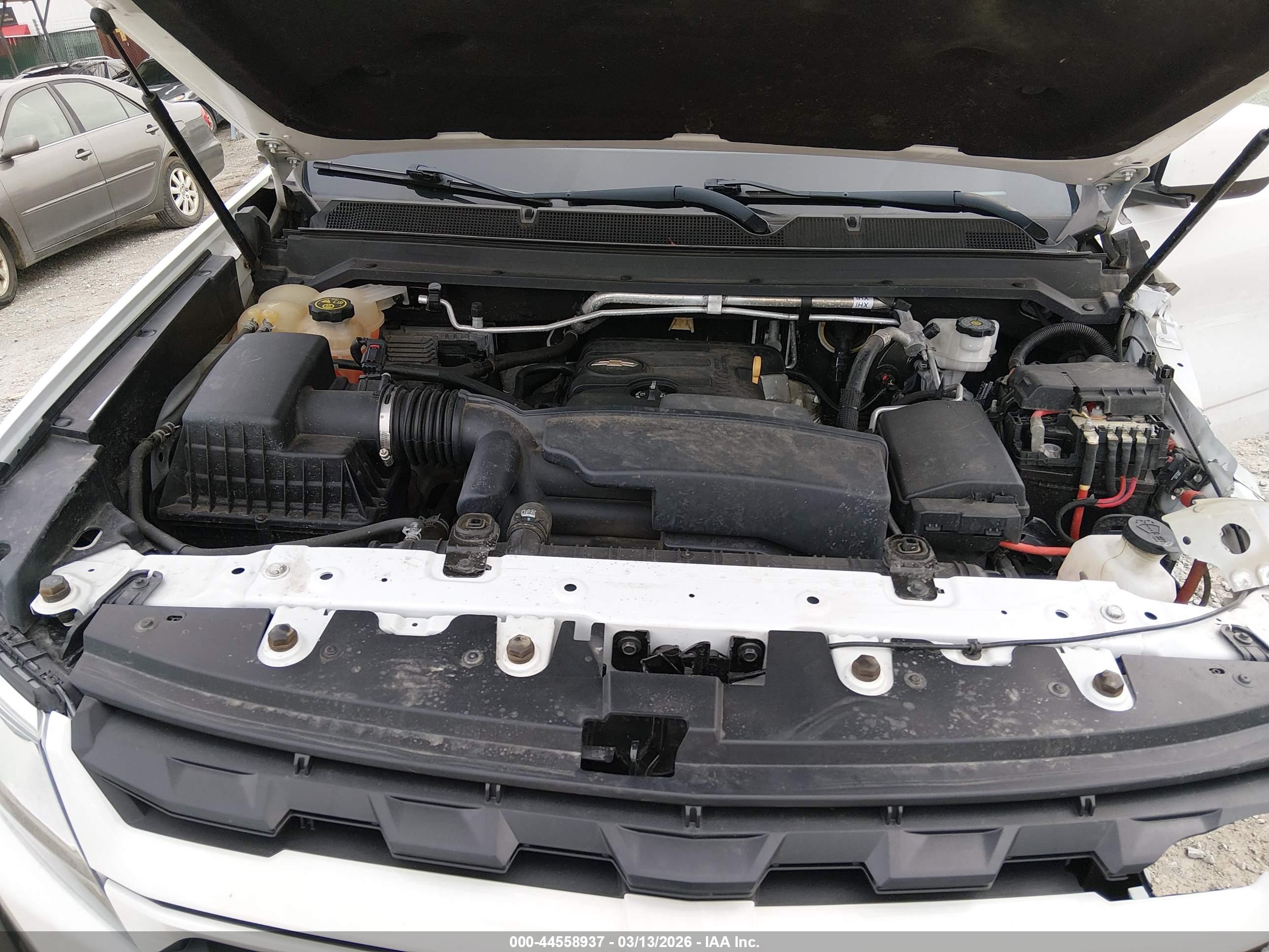 CHEVROLET COLORADO image 10