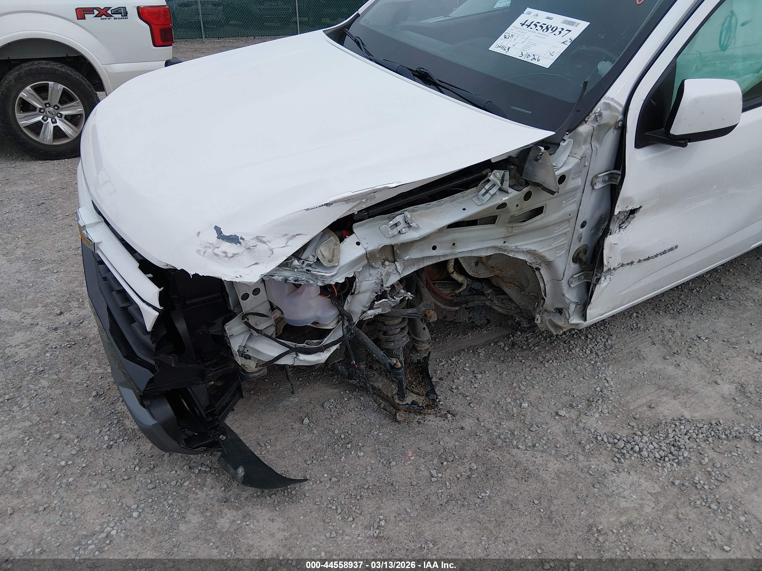 CHEVROLET COLORADO image 6