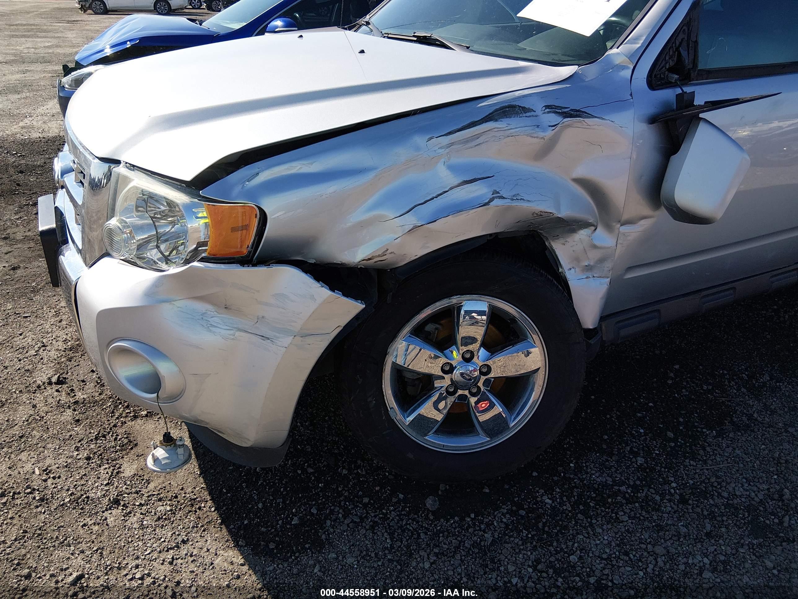 FORD ESCAPE image 6