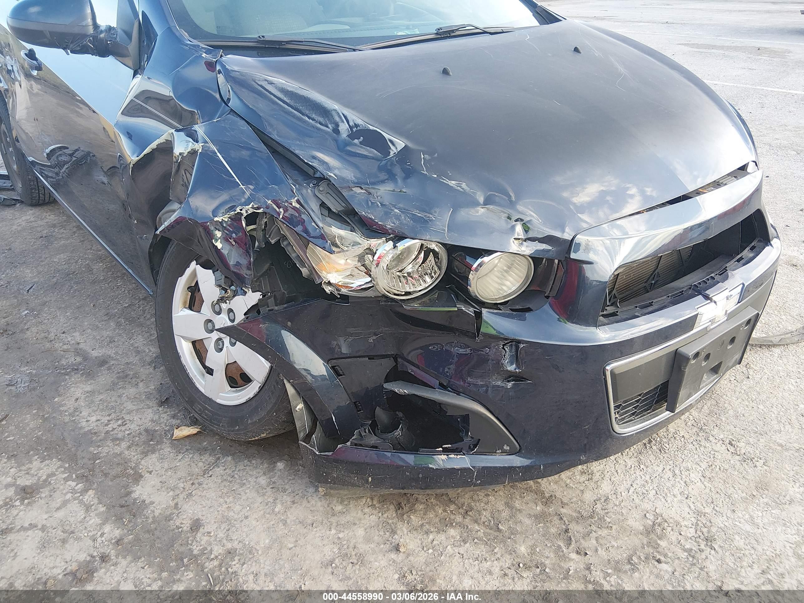 CHEVROLET SONIC image 6