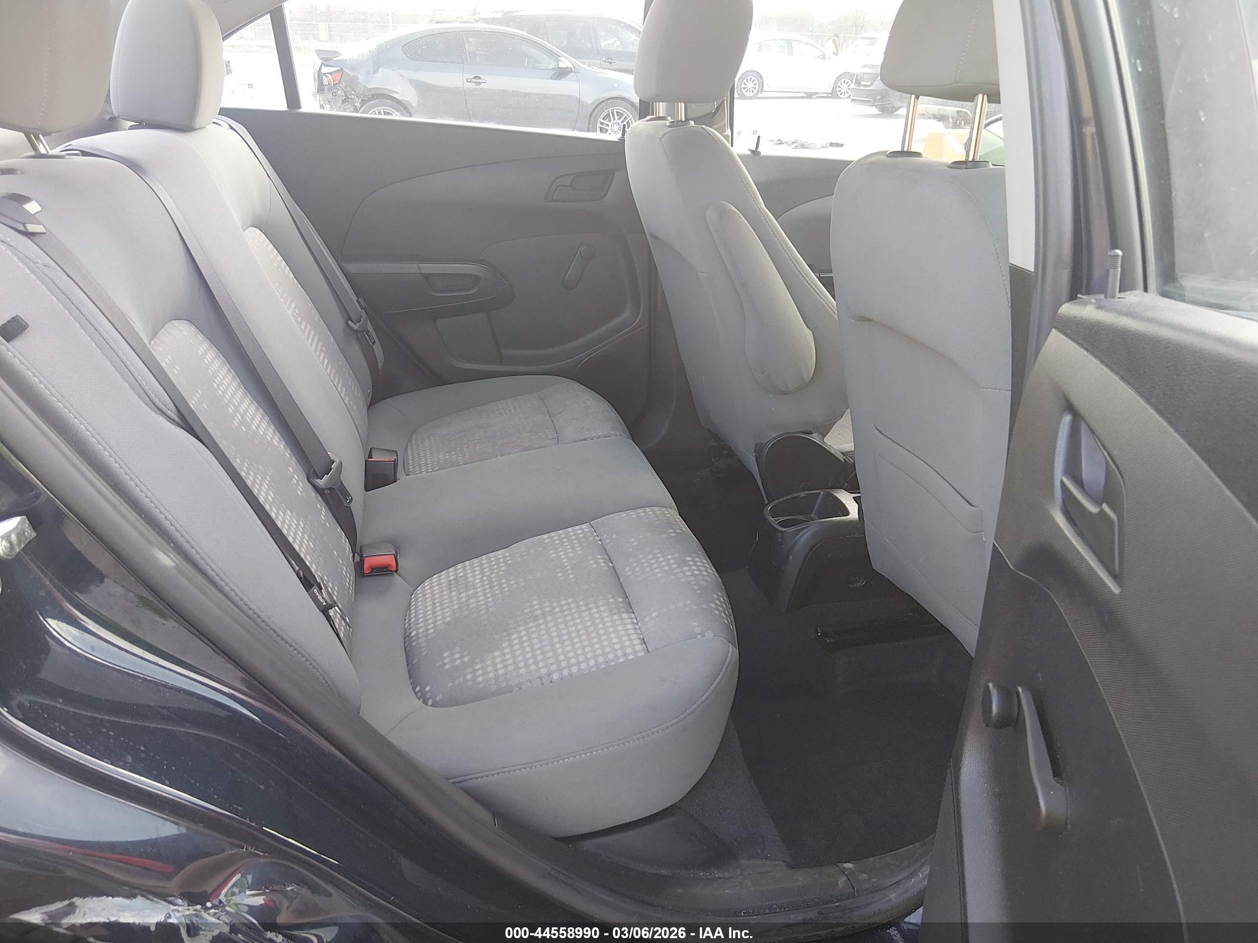 CHEVROLET SONIC image 8