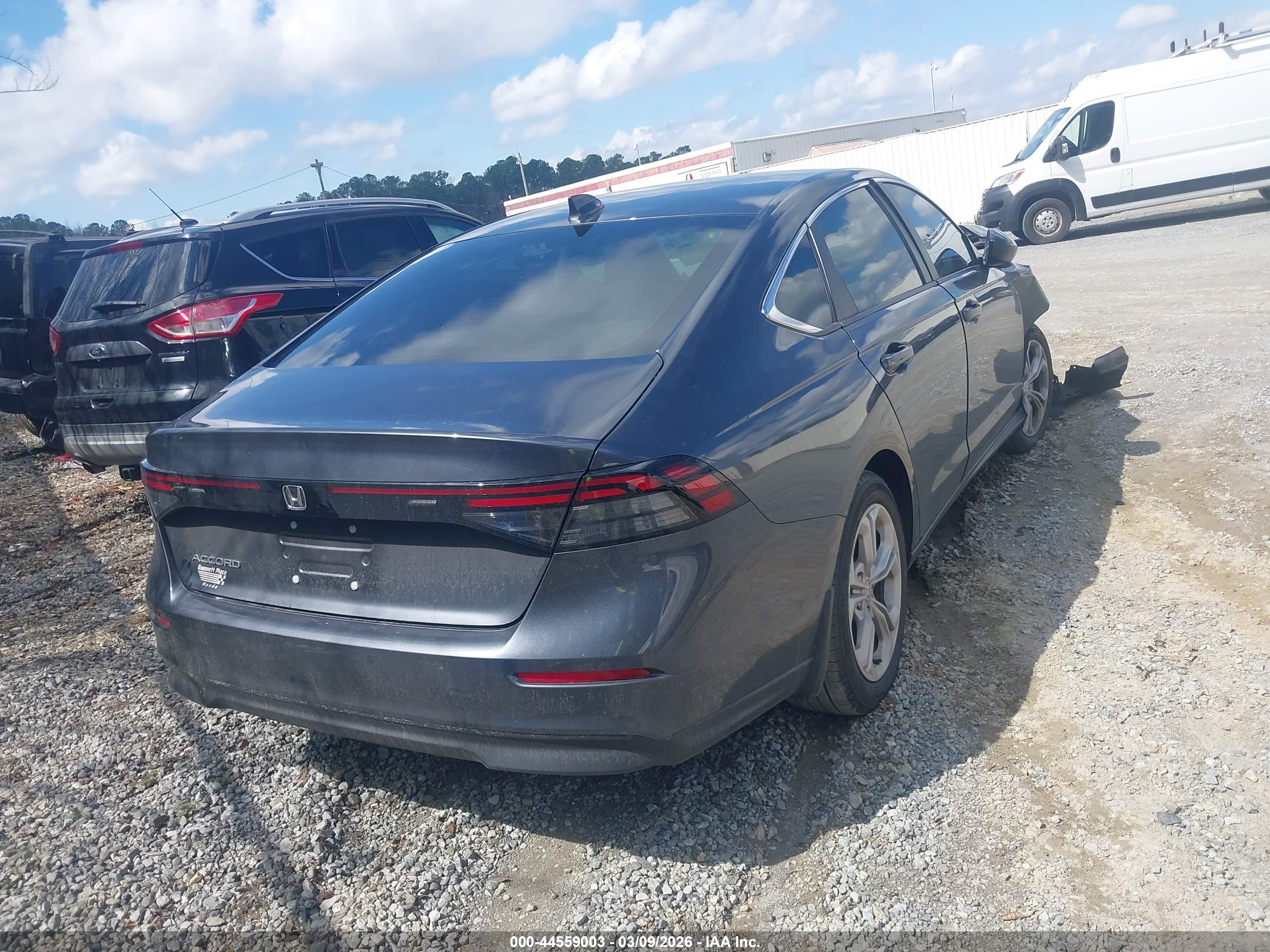 HONDA ACCORD image 4