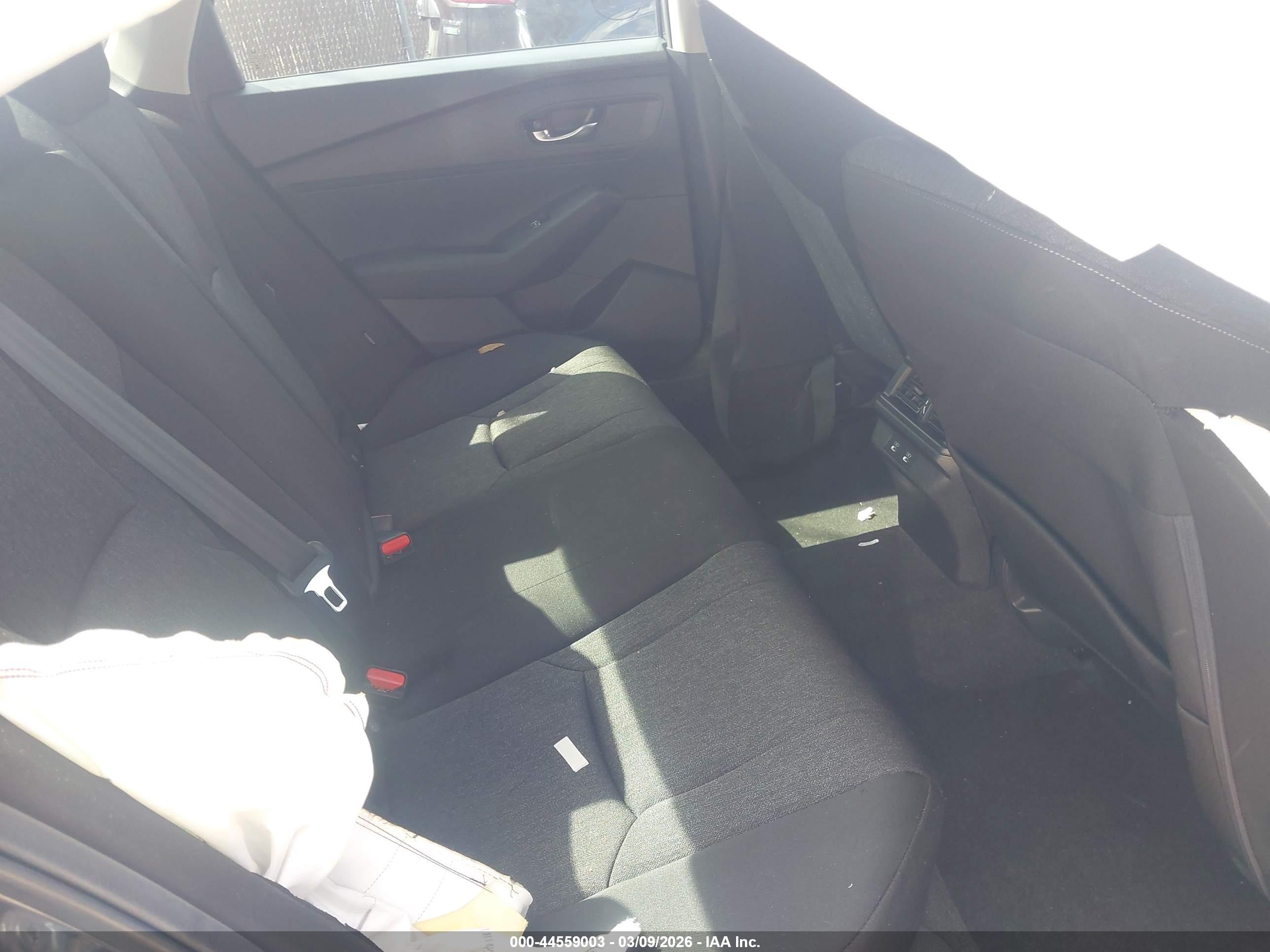 HONDA ACCORD image 8