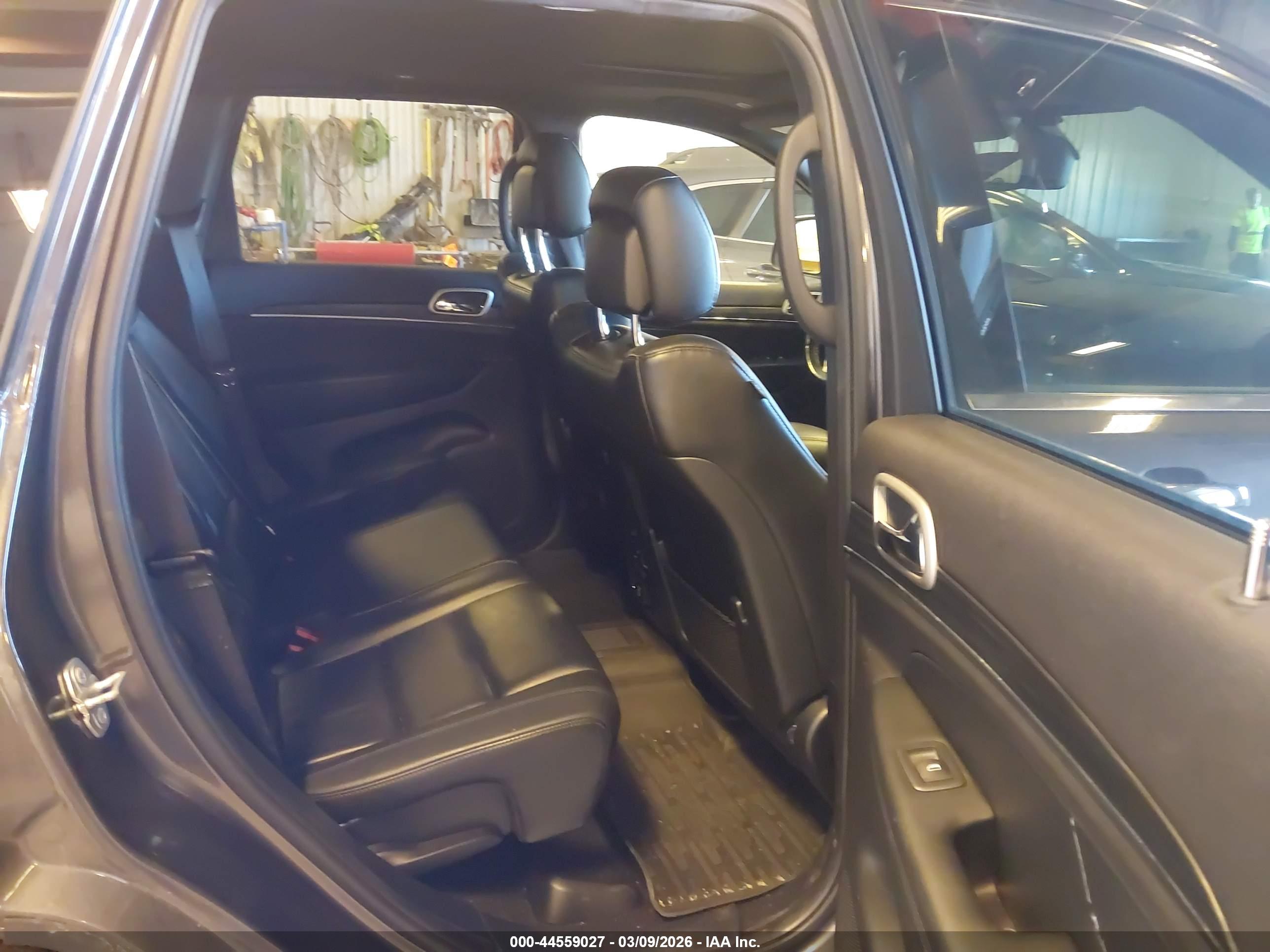 JEEP GRAND image 8