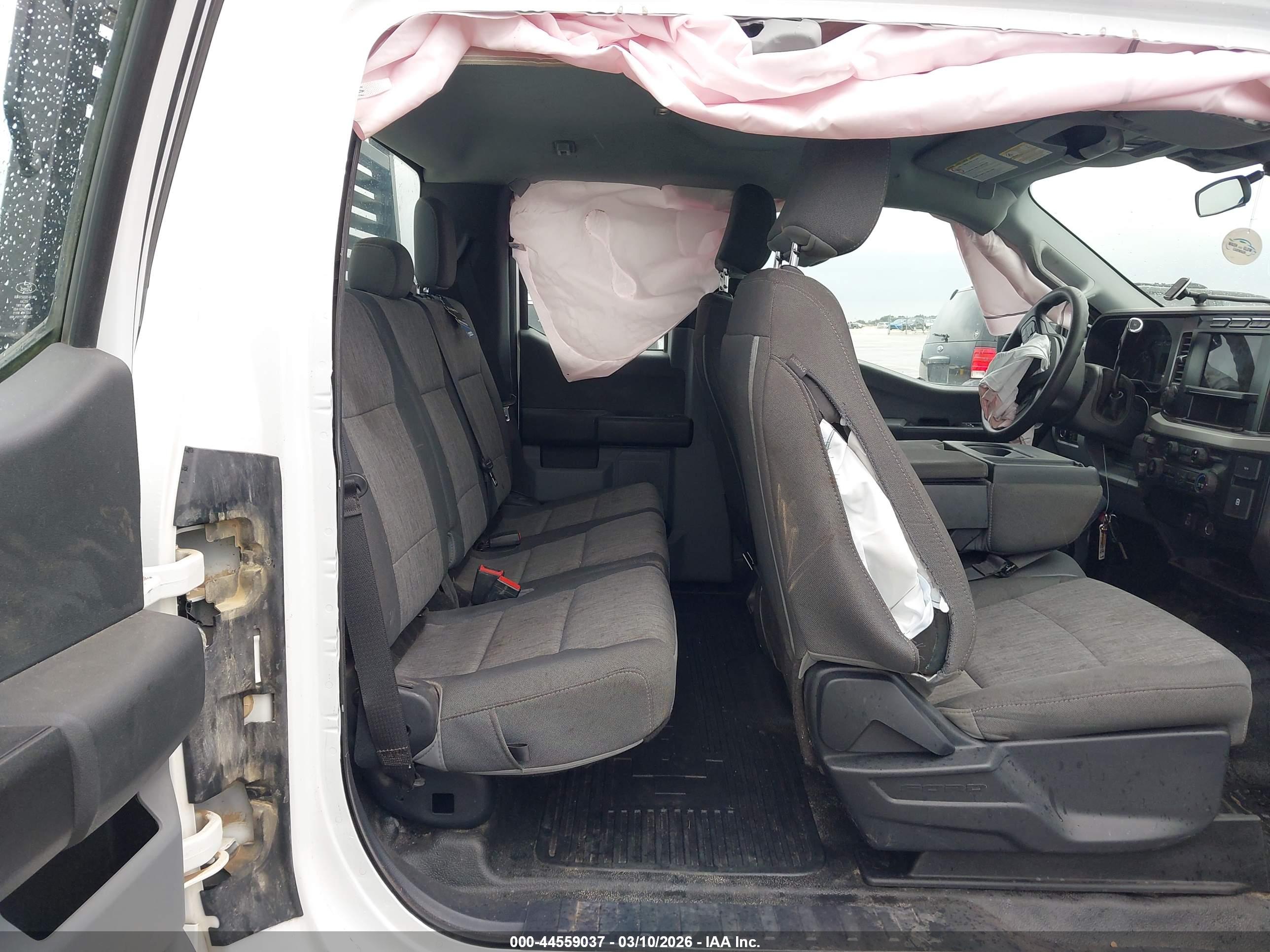 FORD F-250 image 8