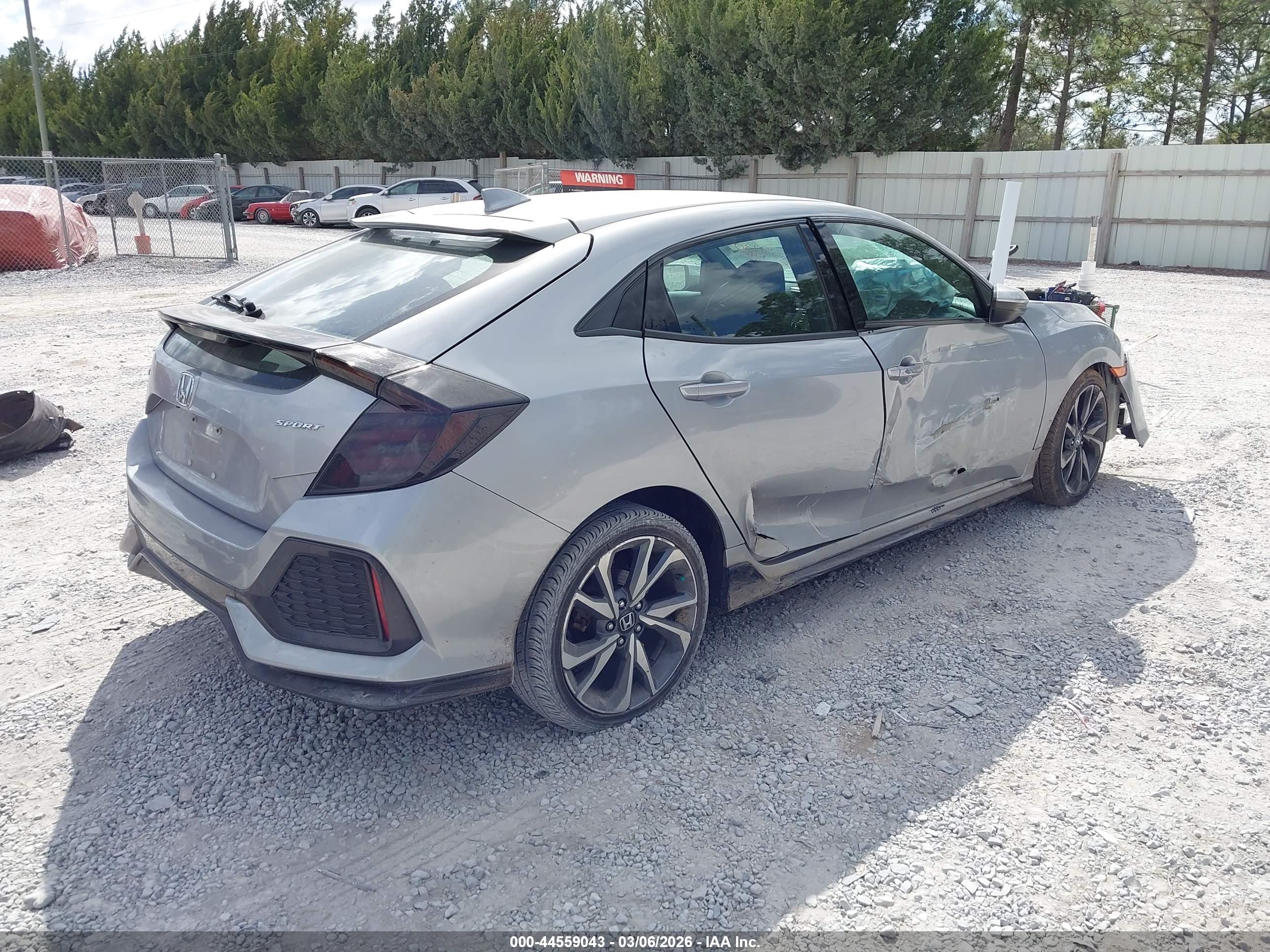 HONDA CIVIC image 4