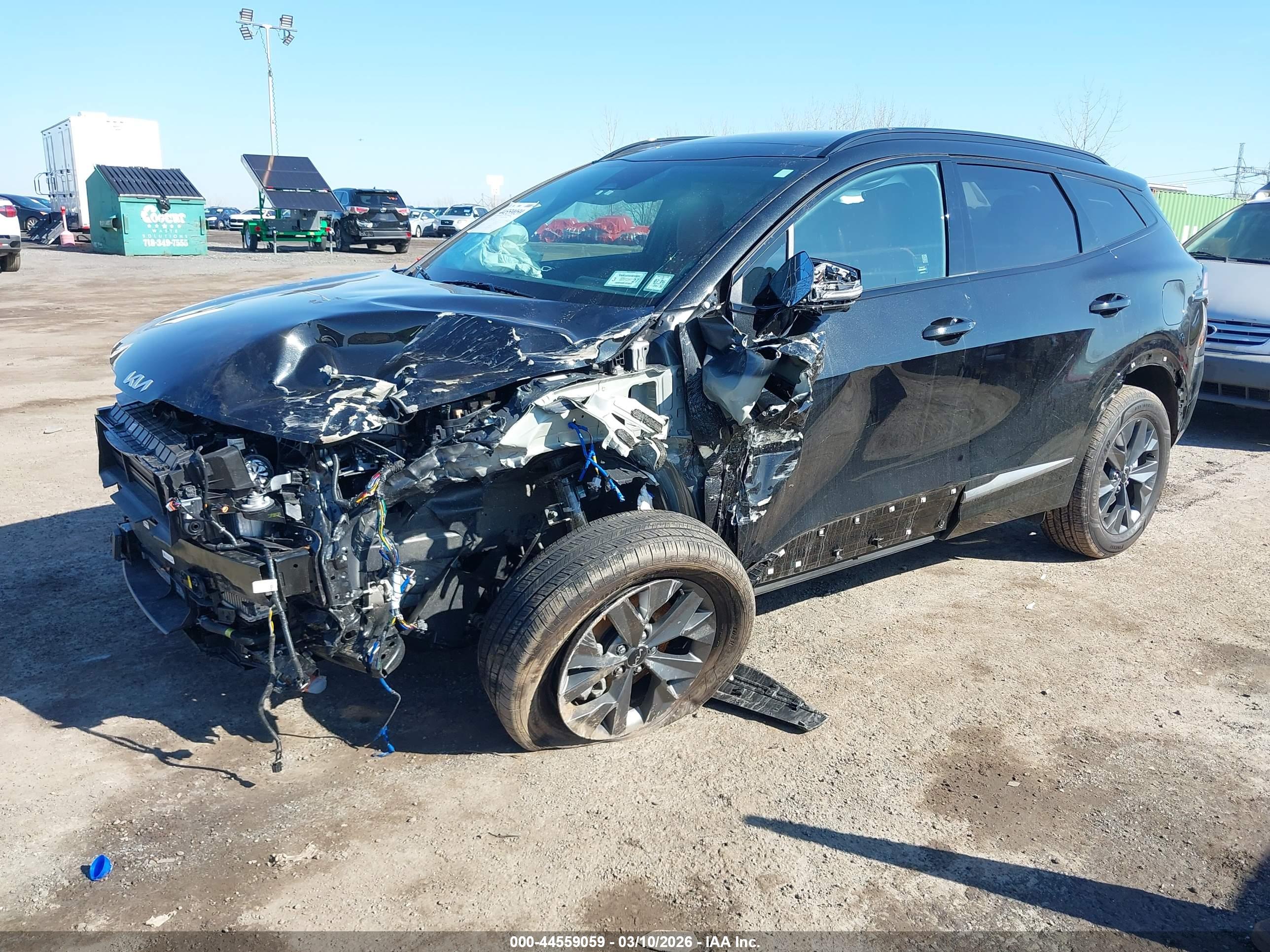 KIA SPORTAGE image 2