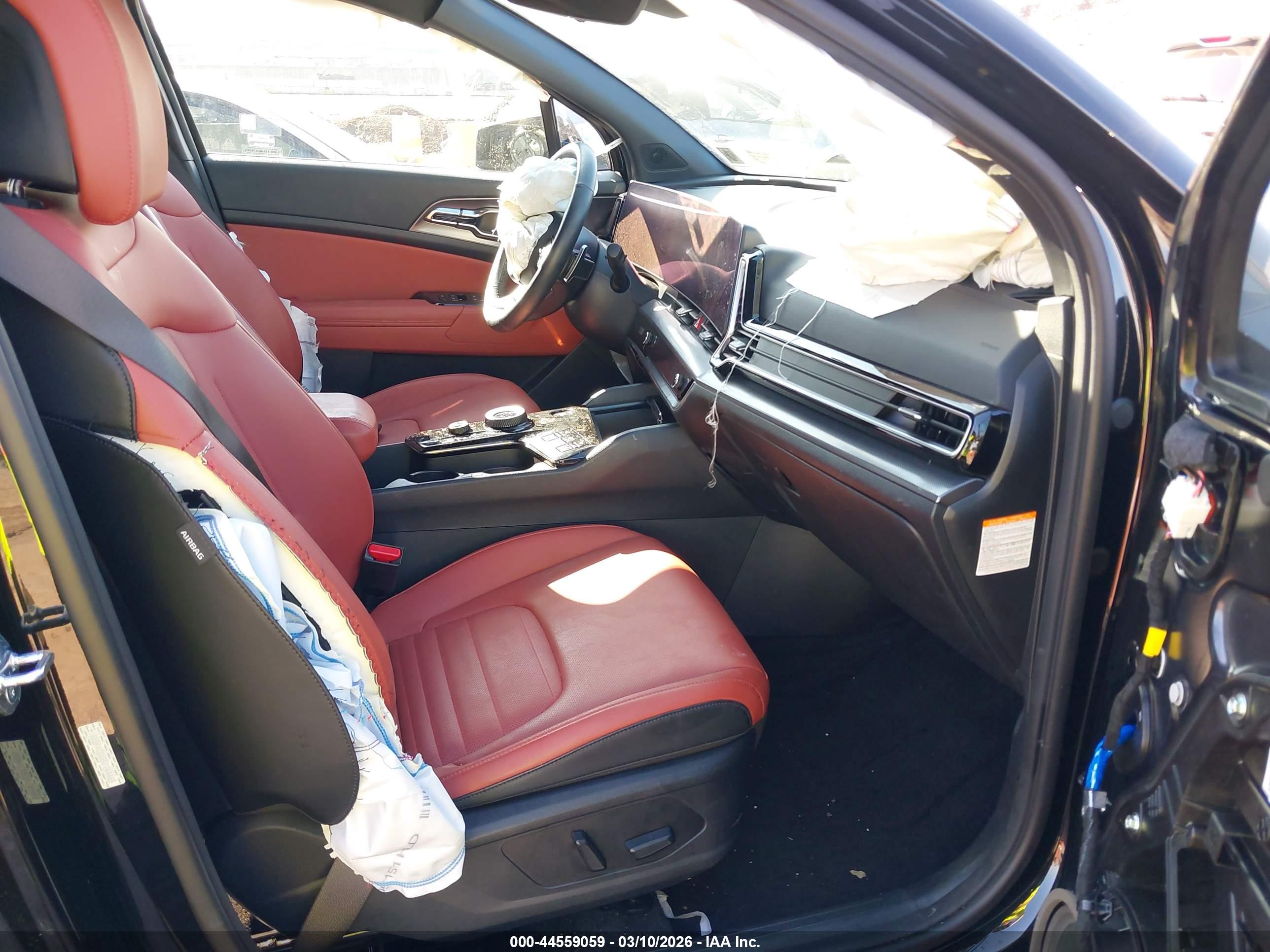 KIA SPORTAGE image 5
