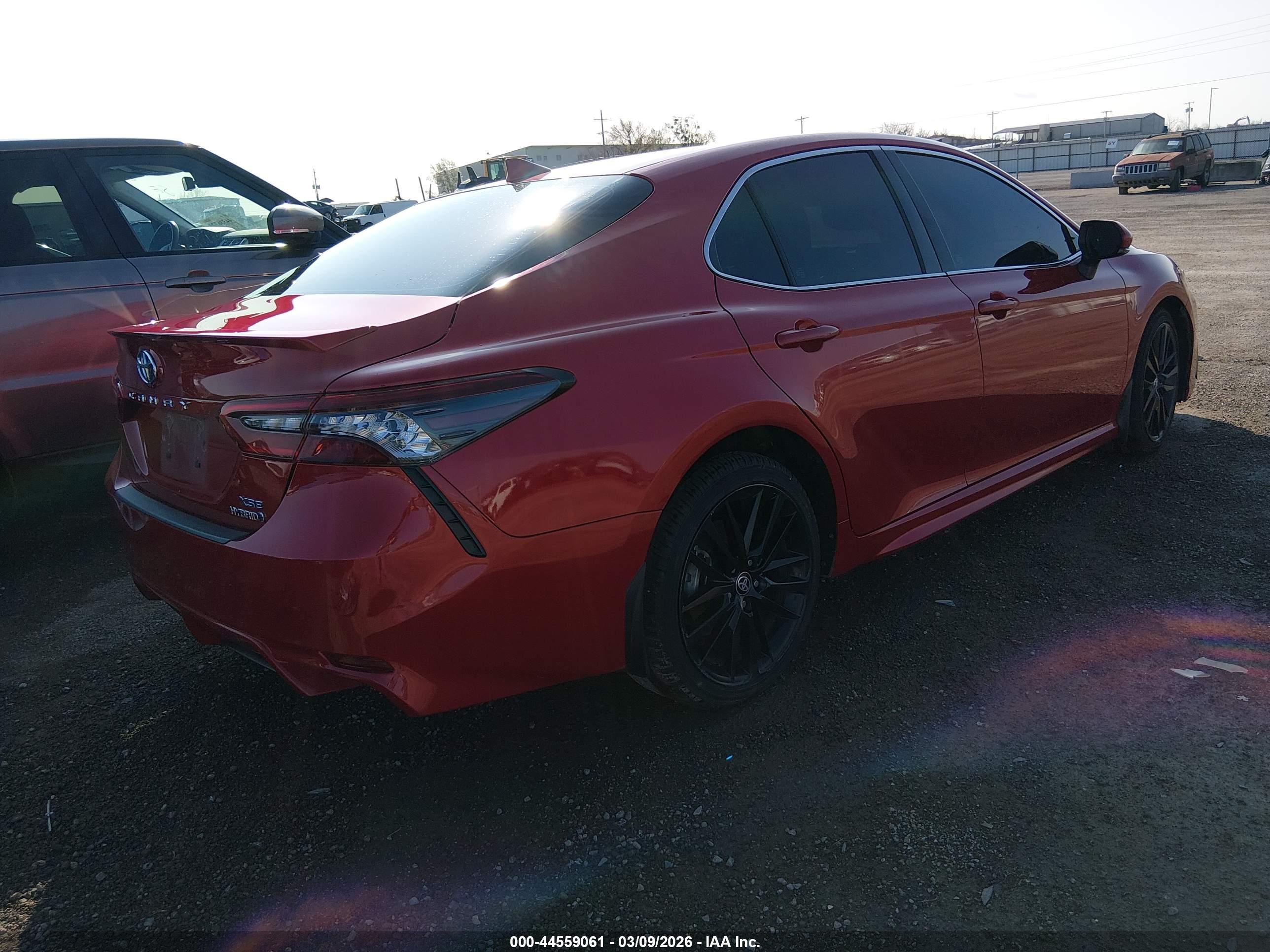 TOYOTA CAMRY image 4