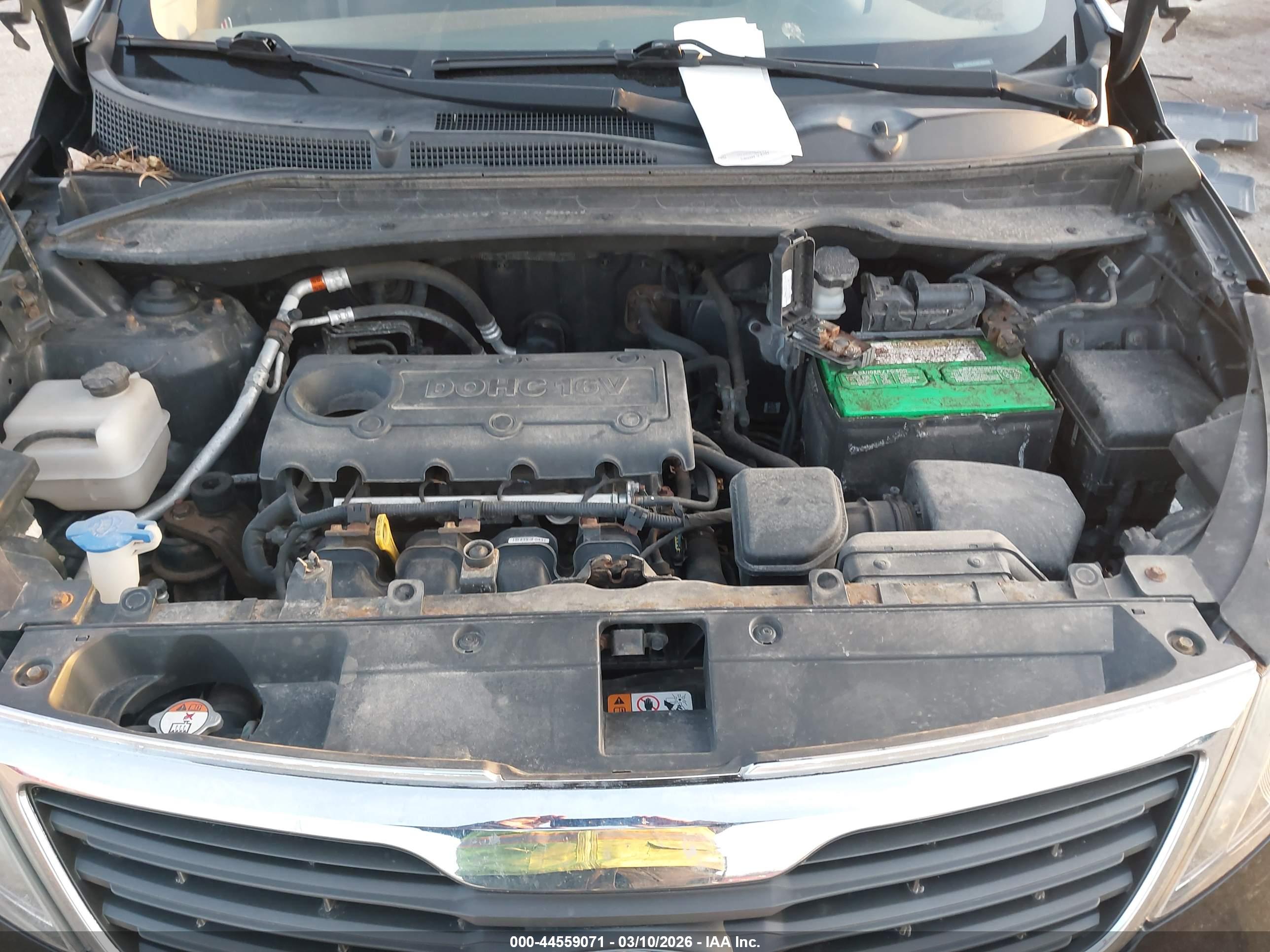 KIA SPORTAGE image 10