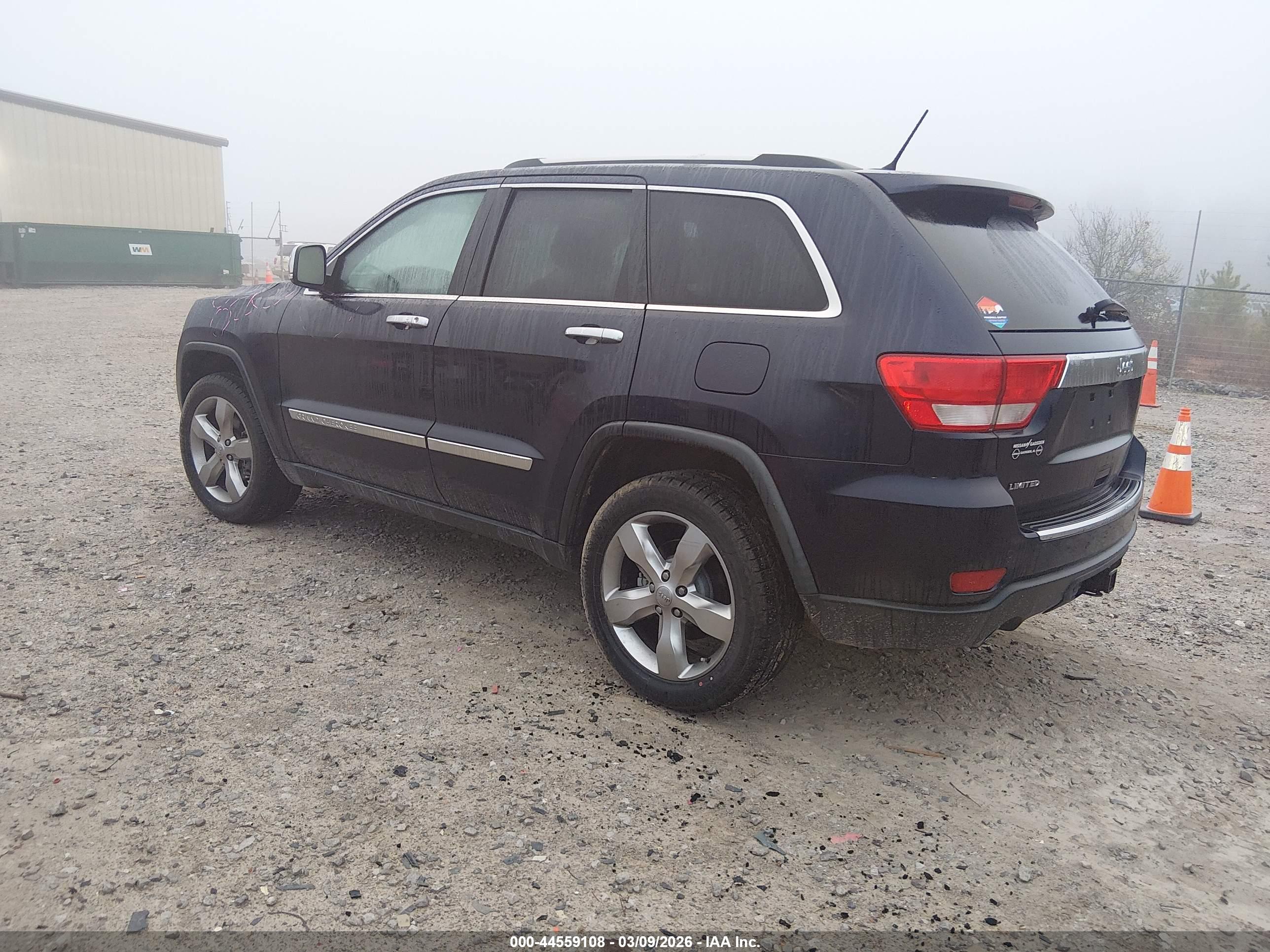 JEEP GRAND image 3