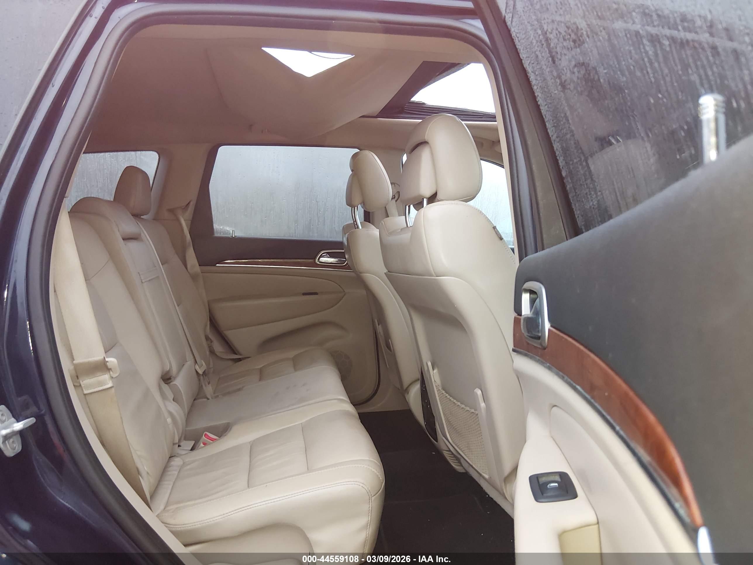 JEEP GRAND image 8