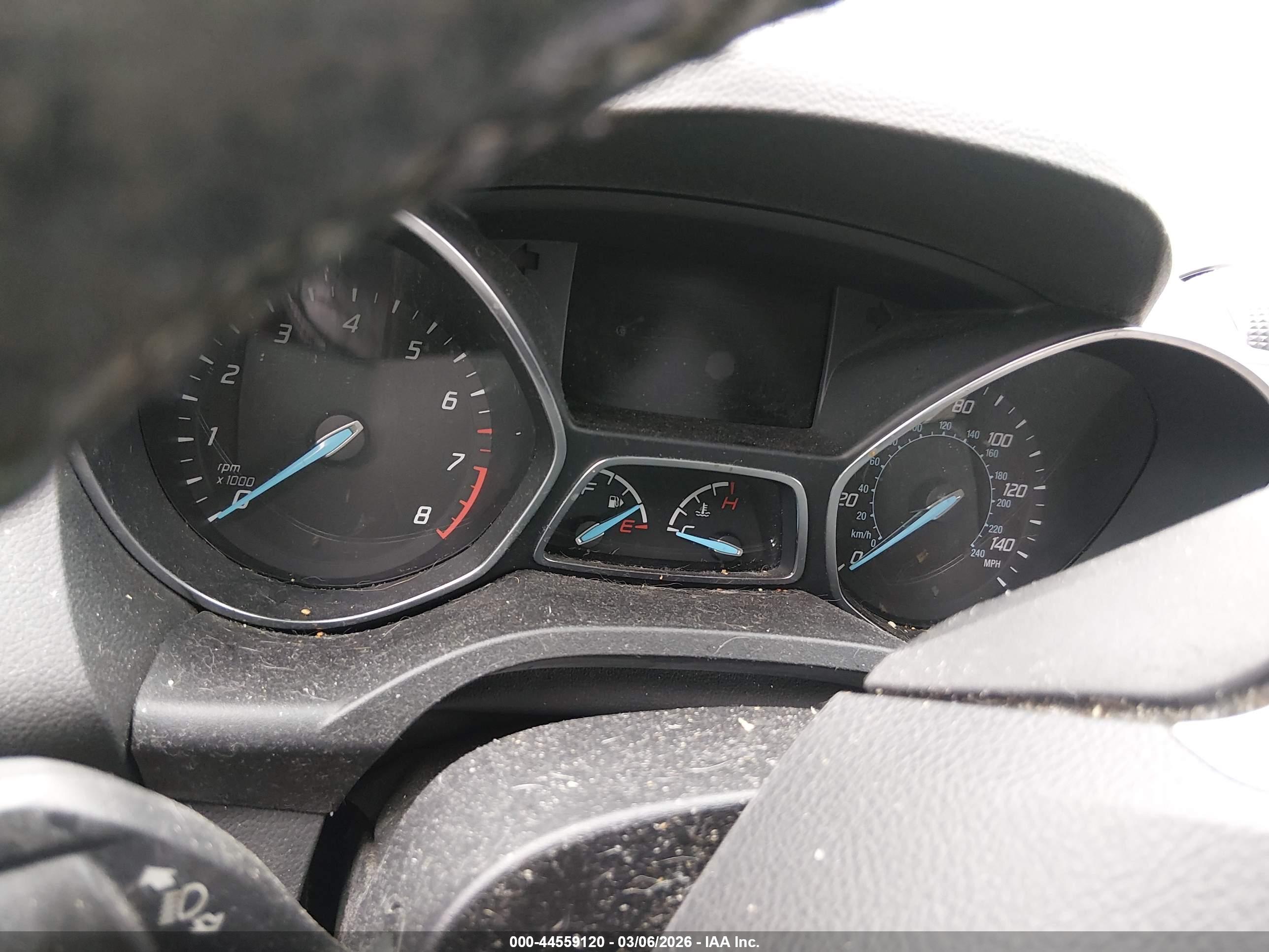 FORD ESCAPE image 7