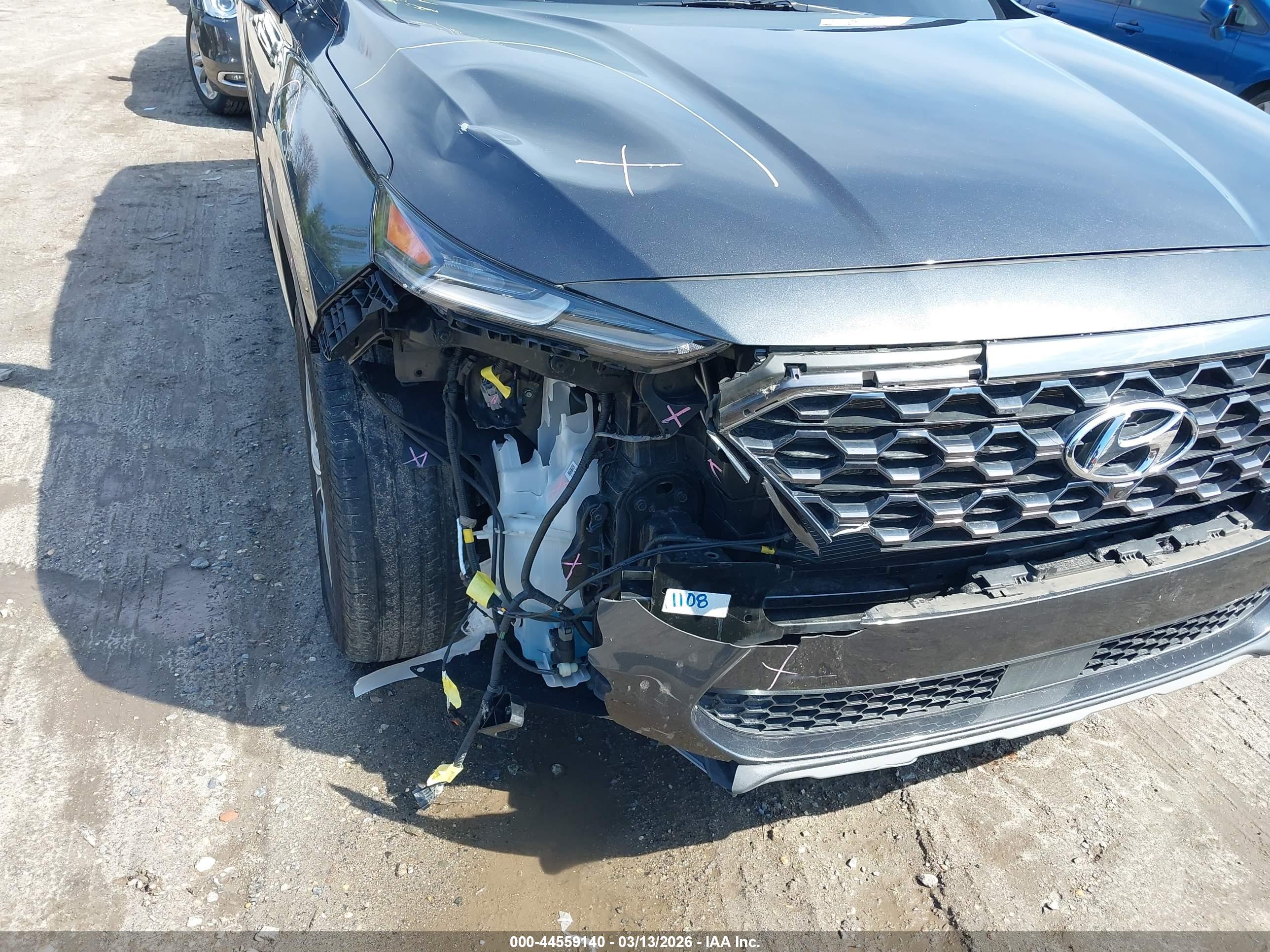 HYUNDAI SANTA image 6