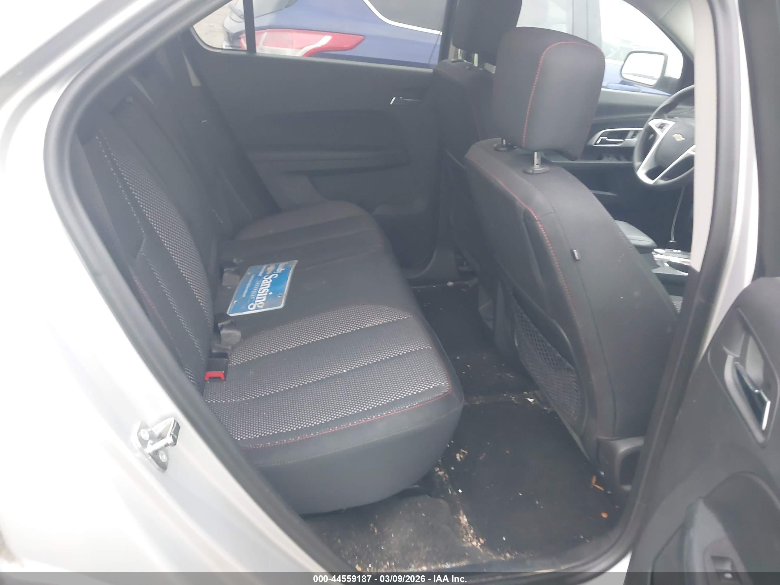 CHEVROLET EQUINOX image 8