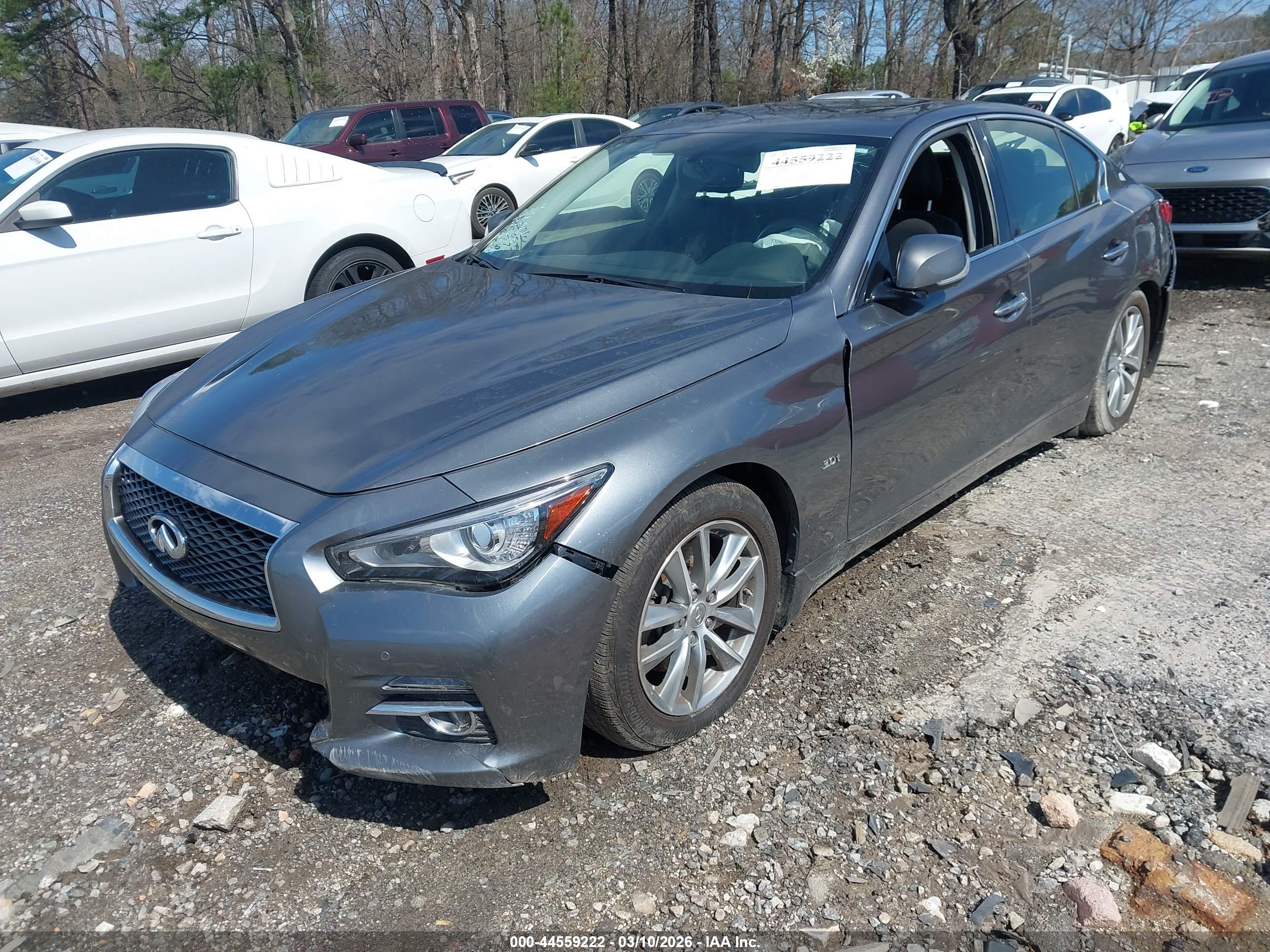 INFINITI Q50 image 2