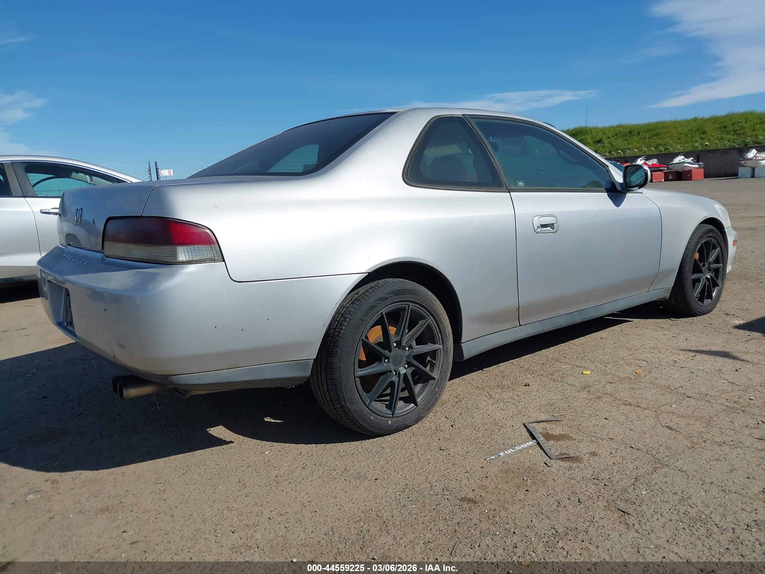 HONDA PRELUDE image 4