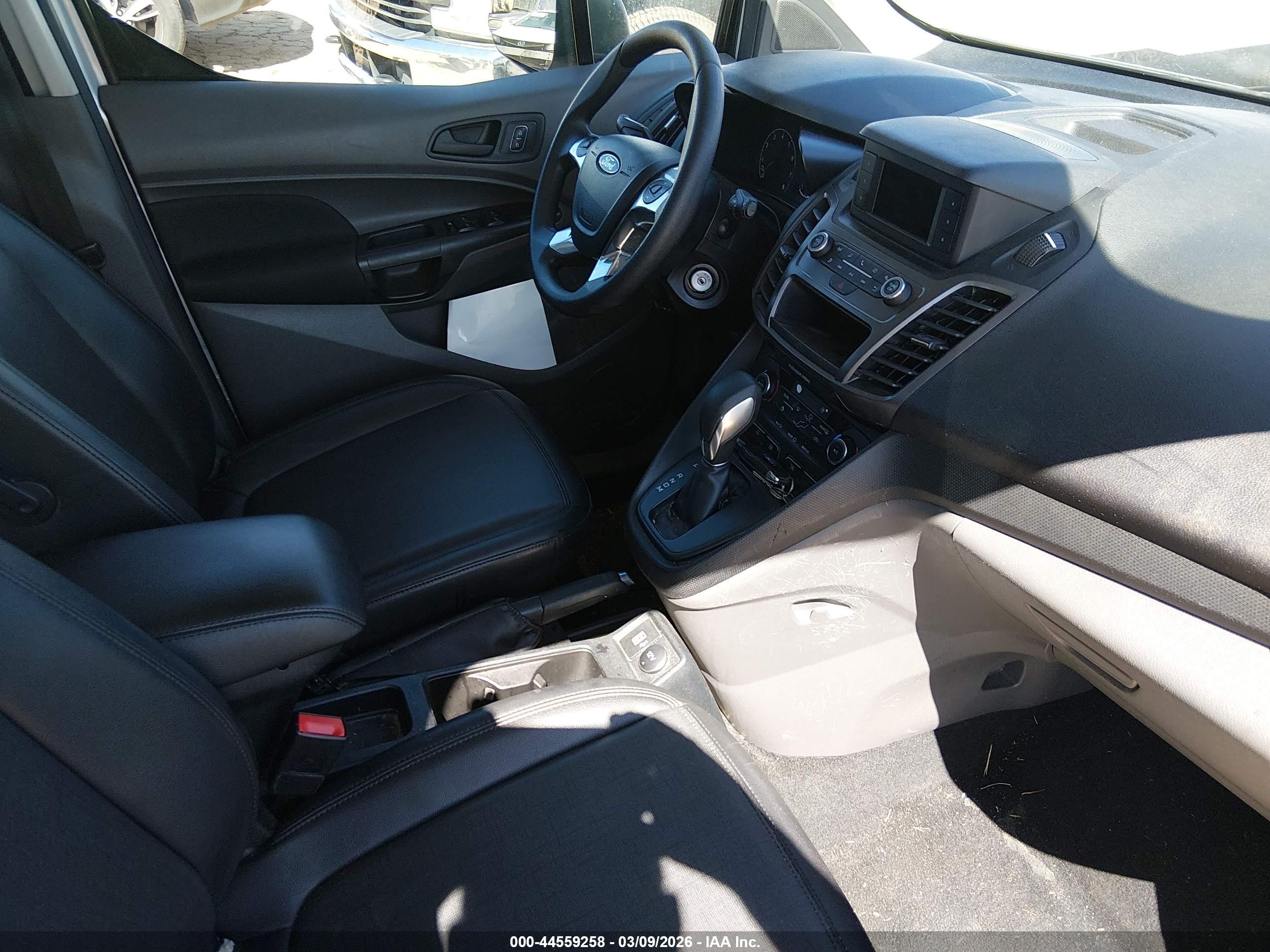 FORD TRANSIT image 5