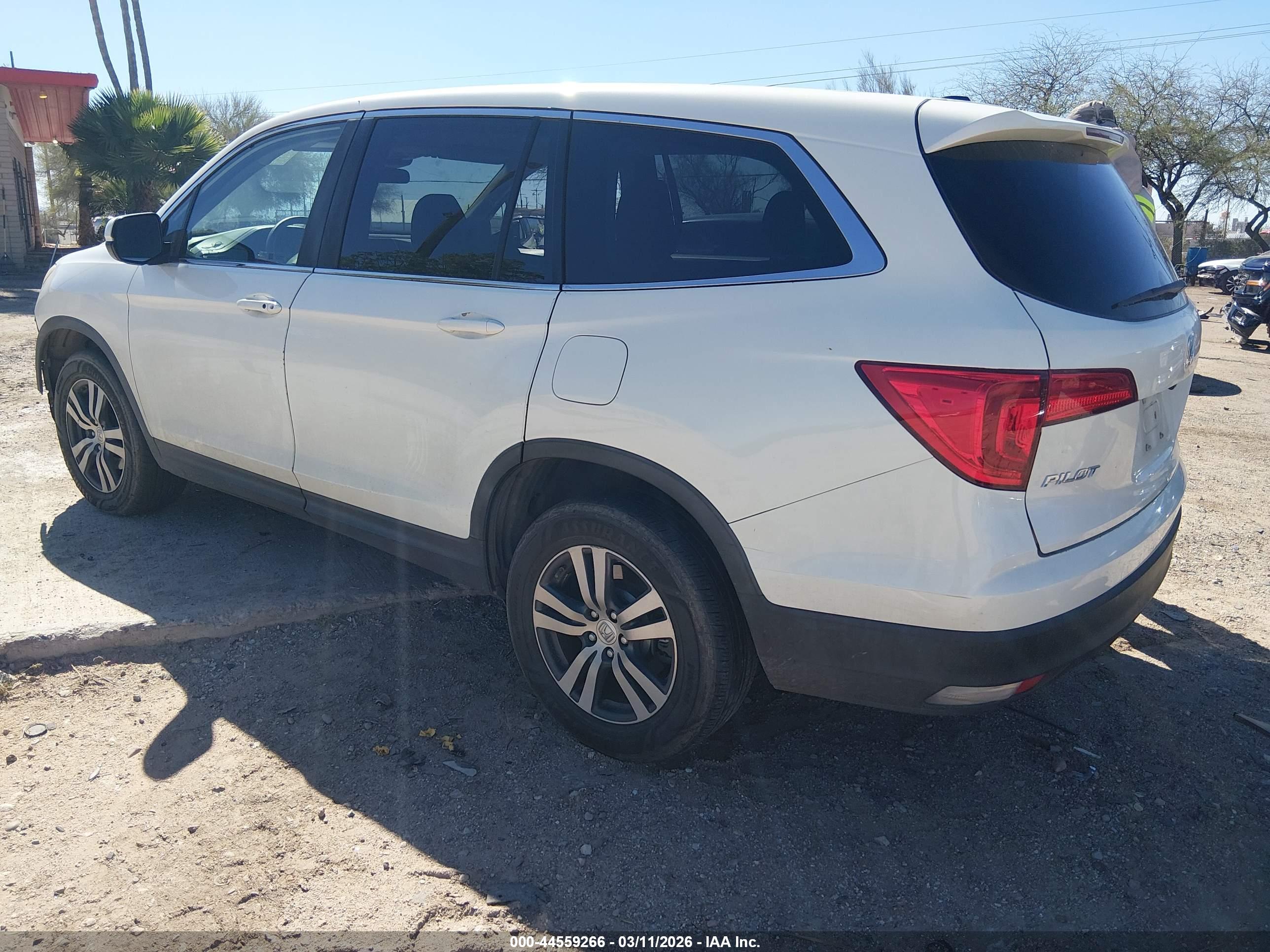 HONDA PILOT image 3