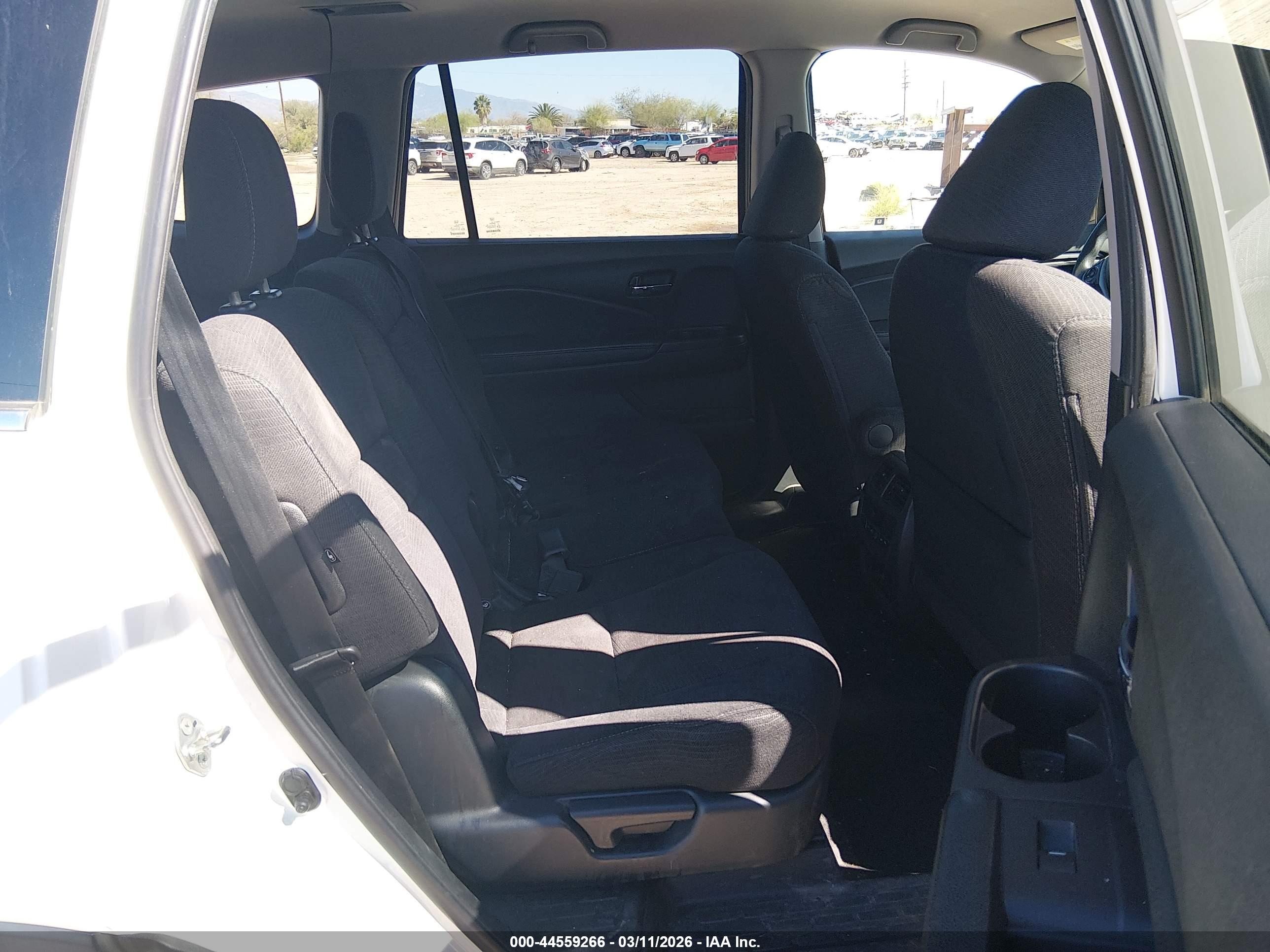 HONDA PILOT image 8