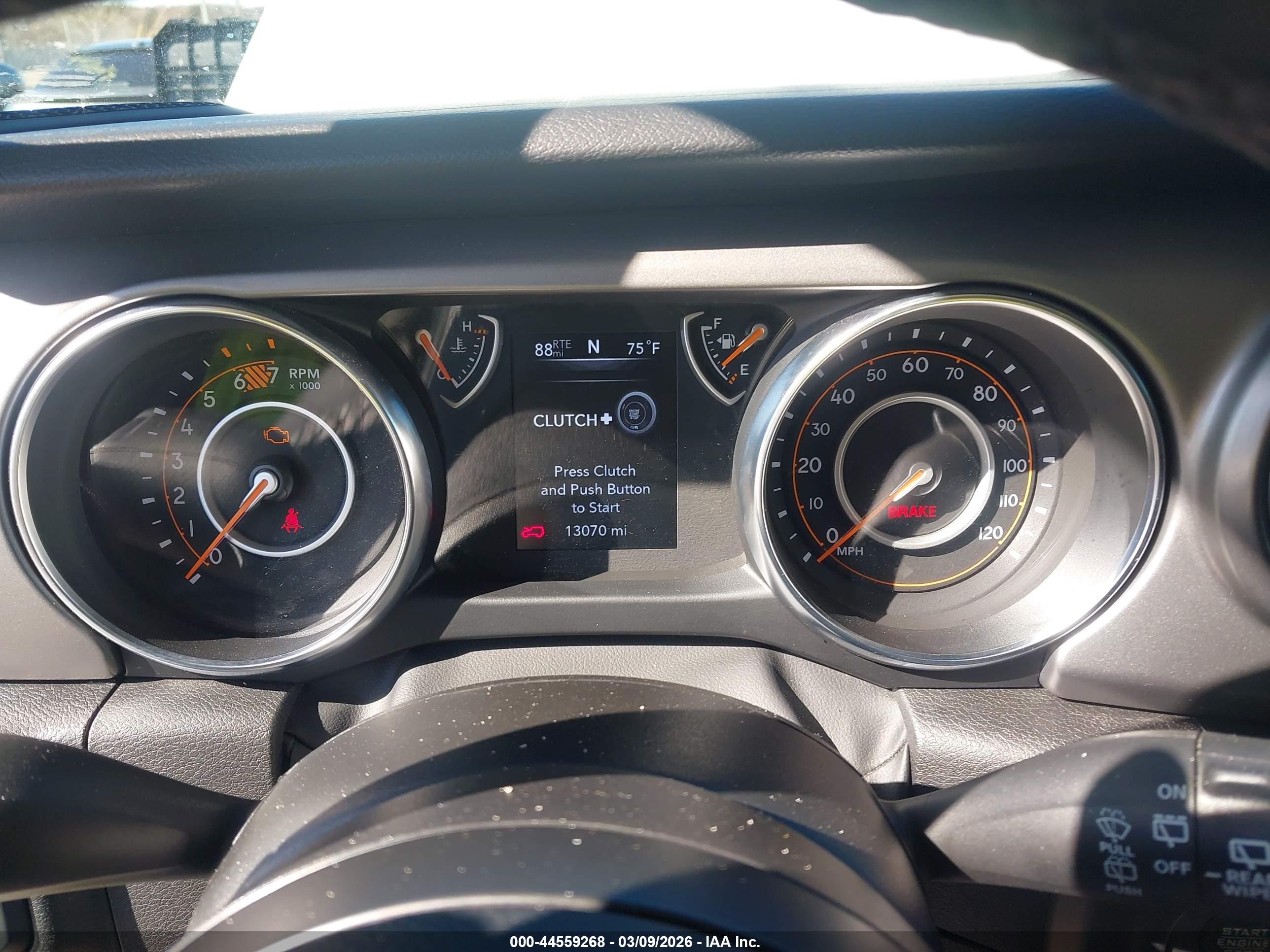 JEEP WRANGLER image 7