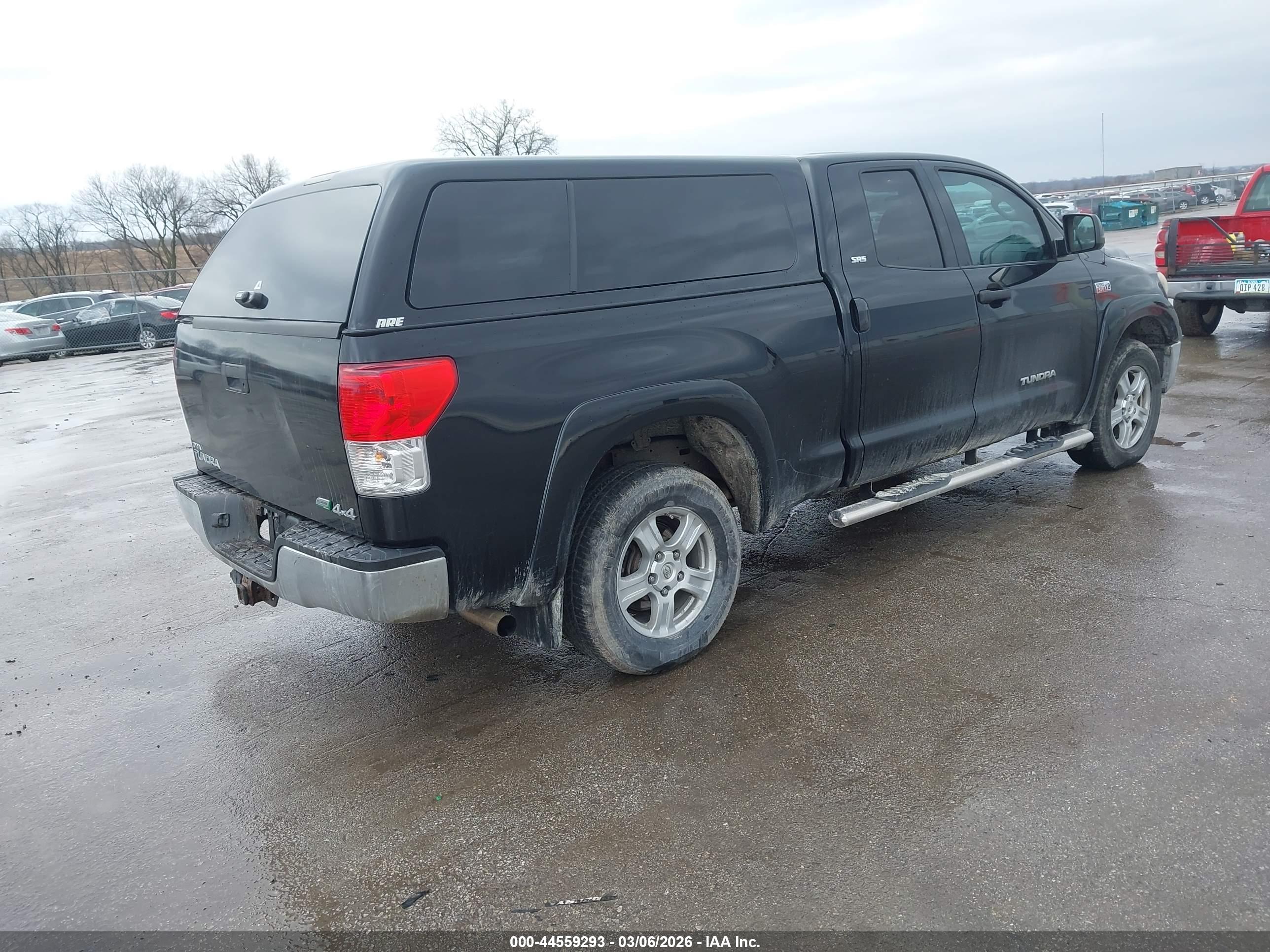 TOYOTA TUNDRA image 4