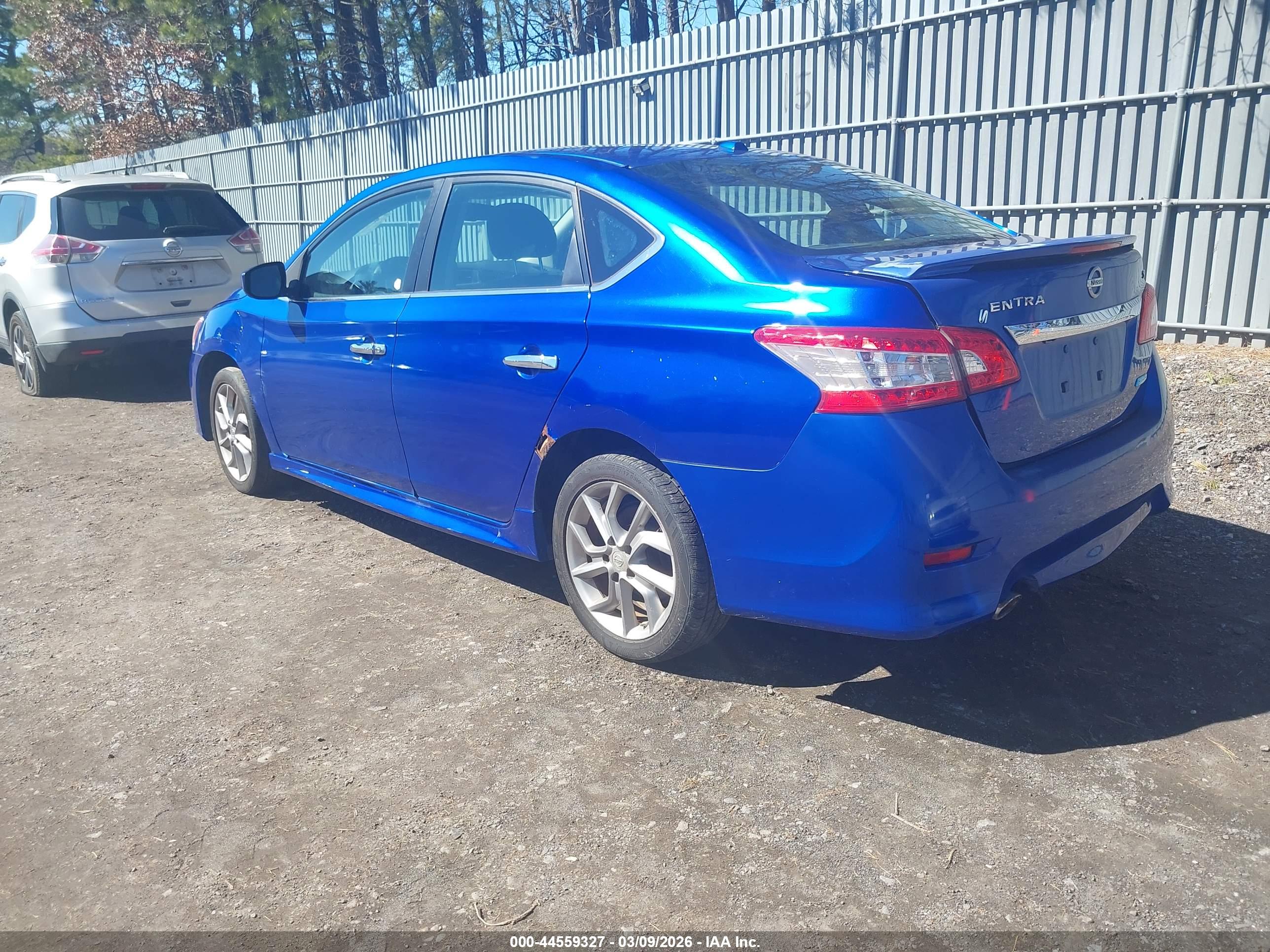 NISSAN SENTRA image 3