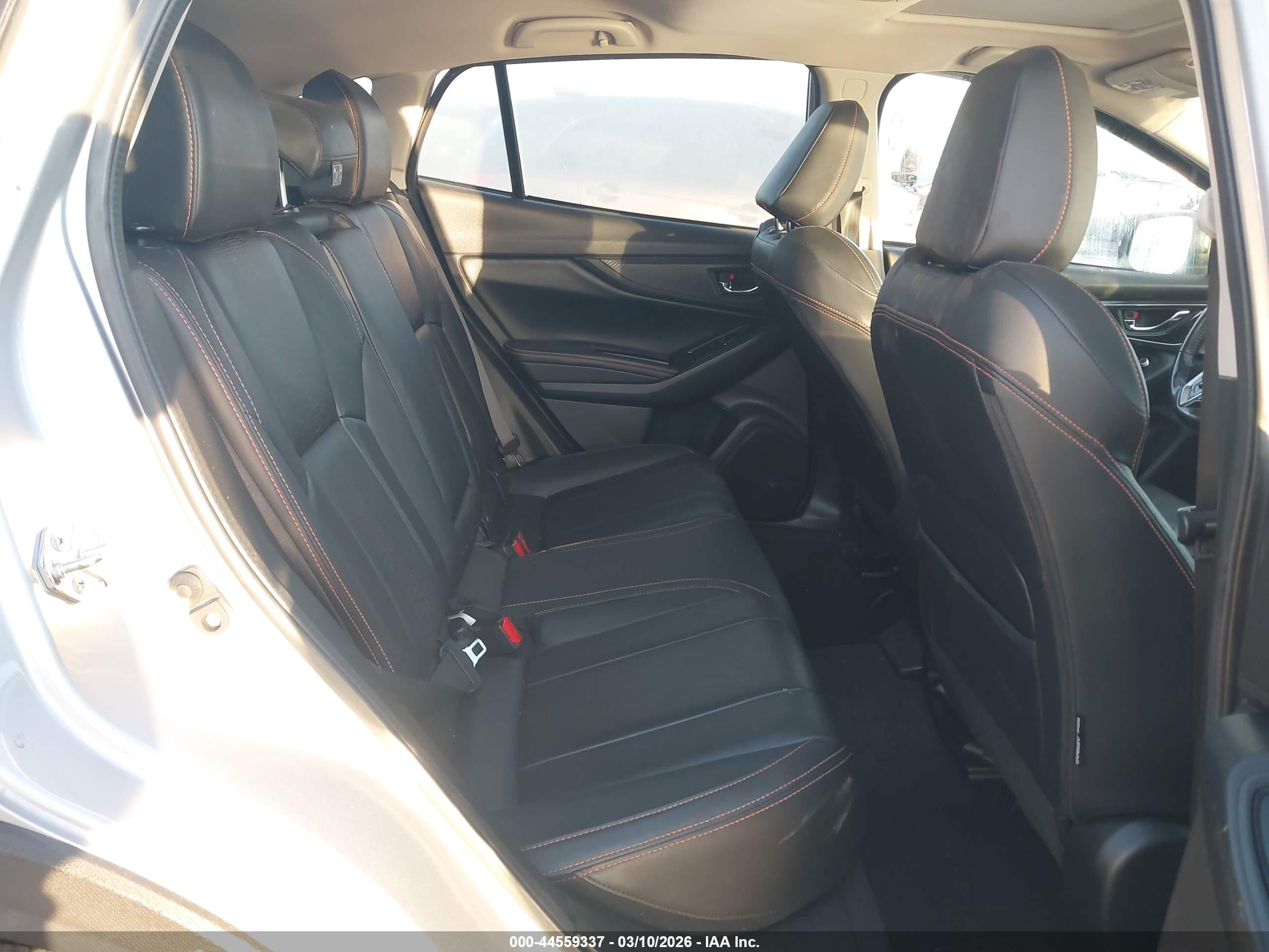 SUBARU CROSSTREK image 8