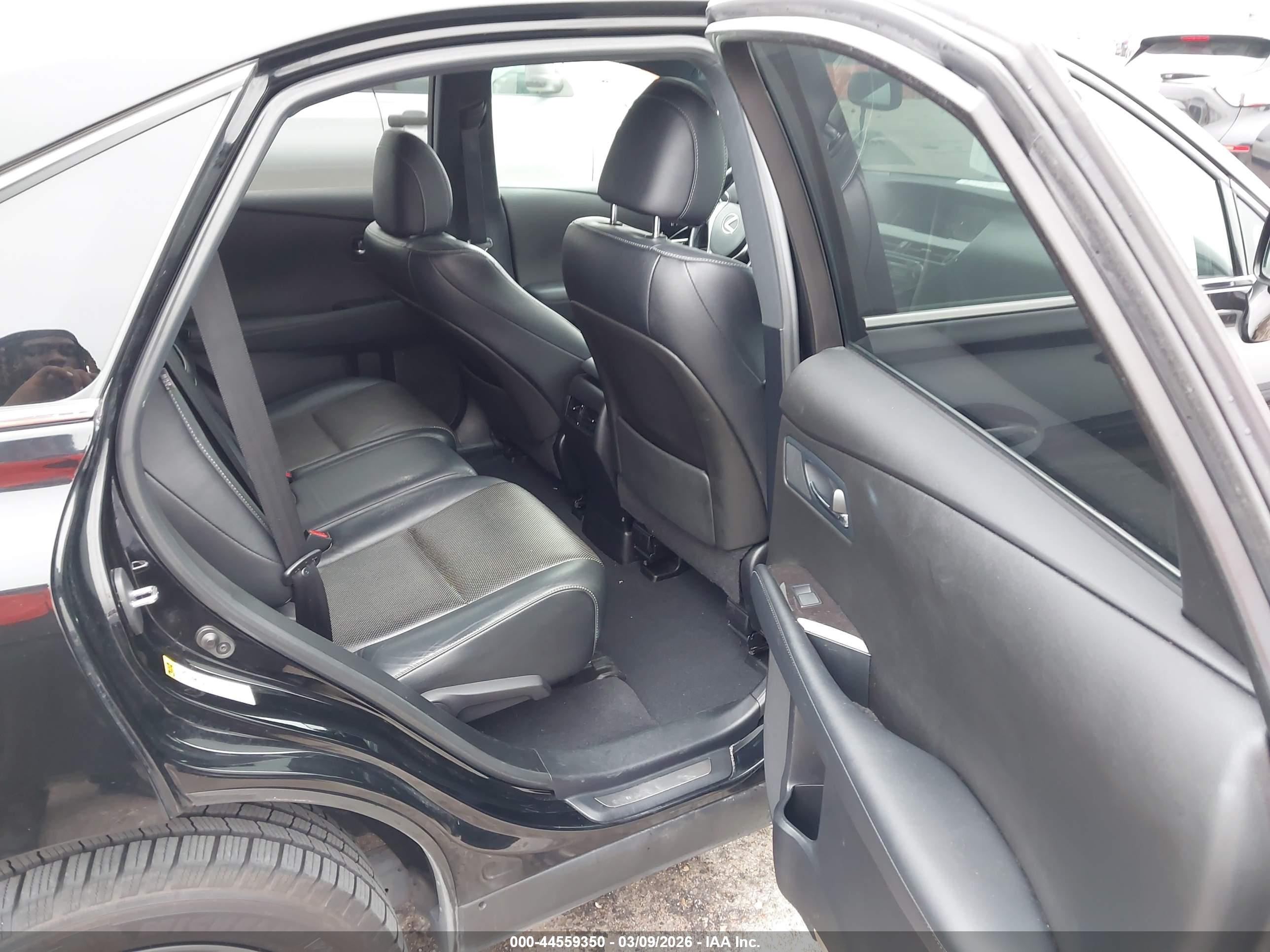 LEXUS RX image 8