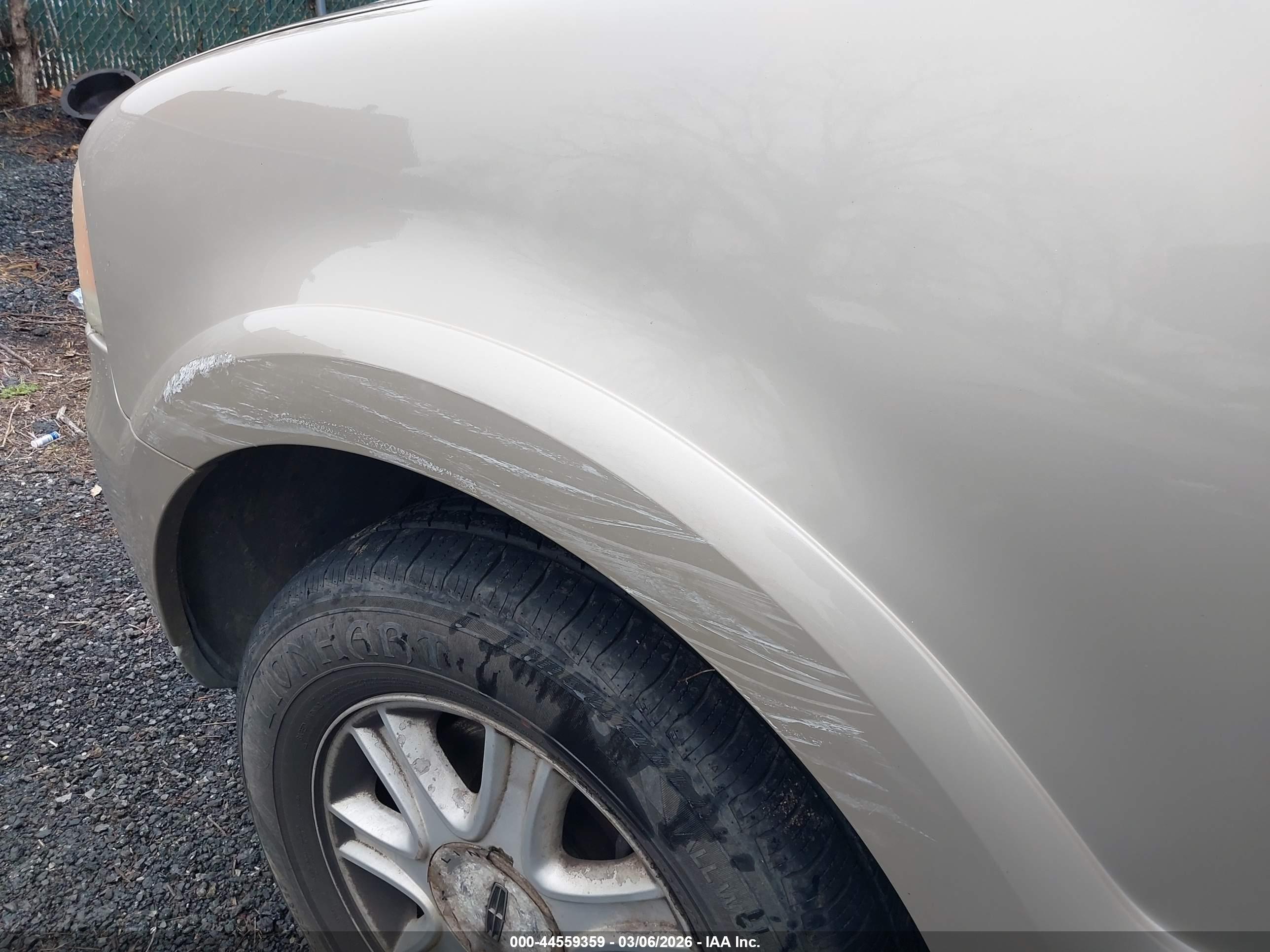 LINCOLN AVIATOR image 6