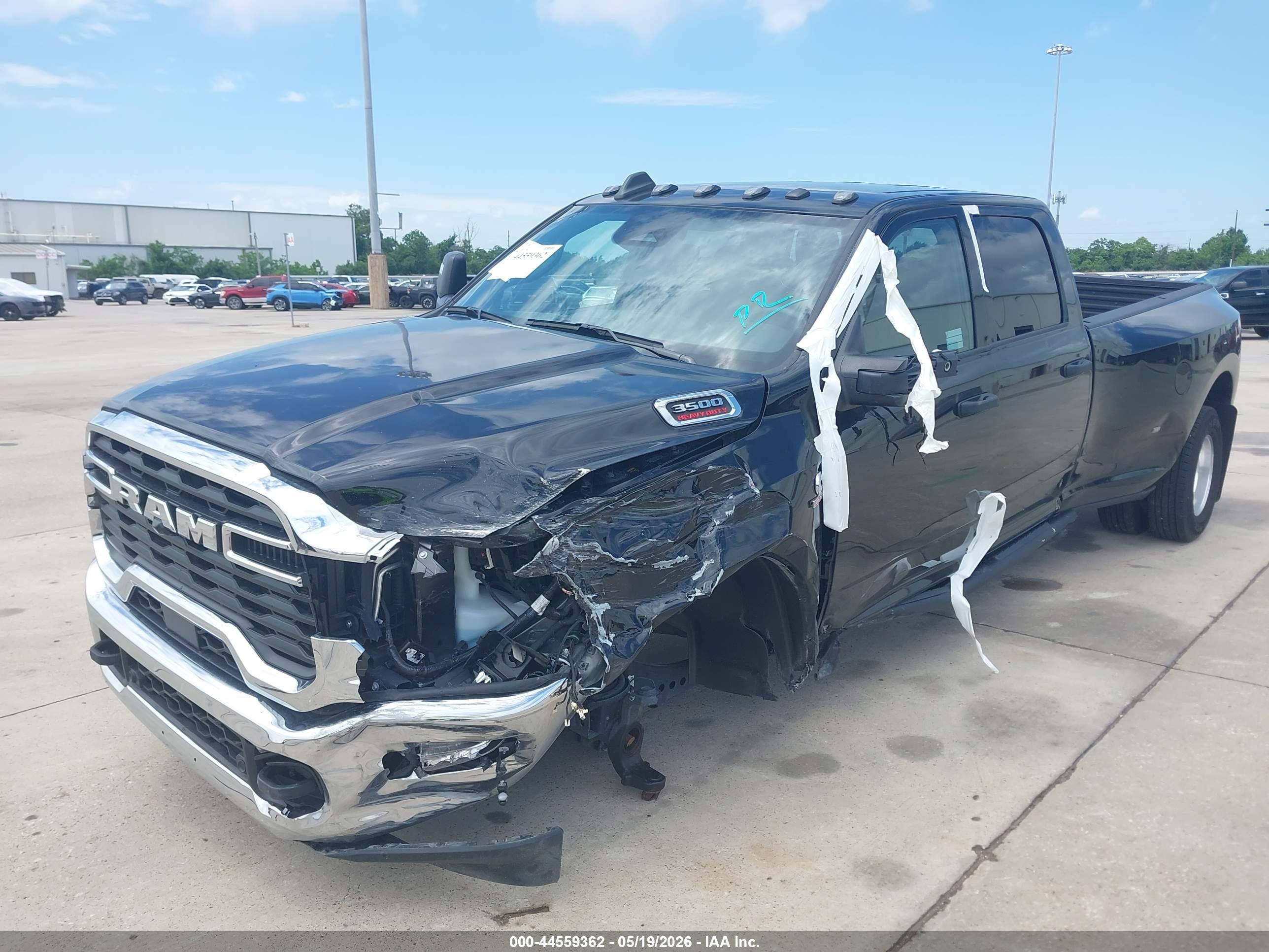 RAM 3500 image 2