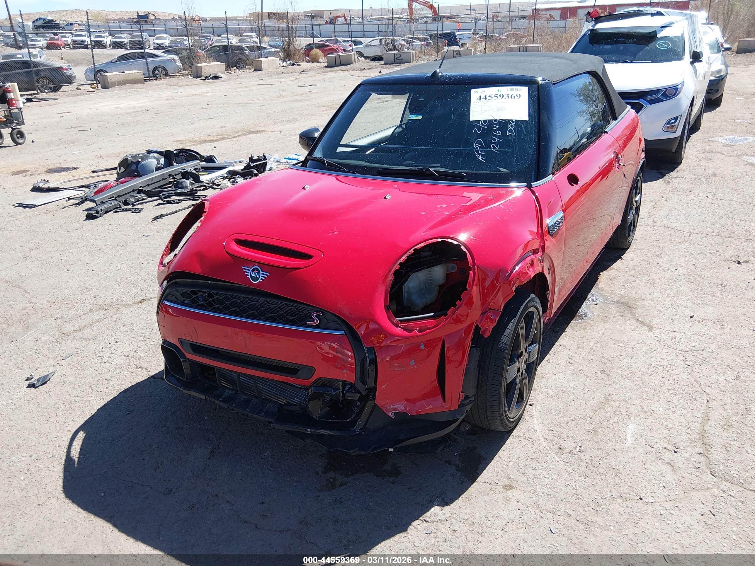 MINI CONVERTIBLE image 6