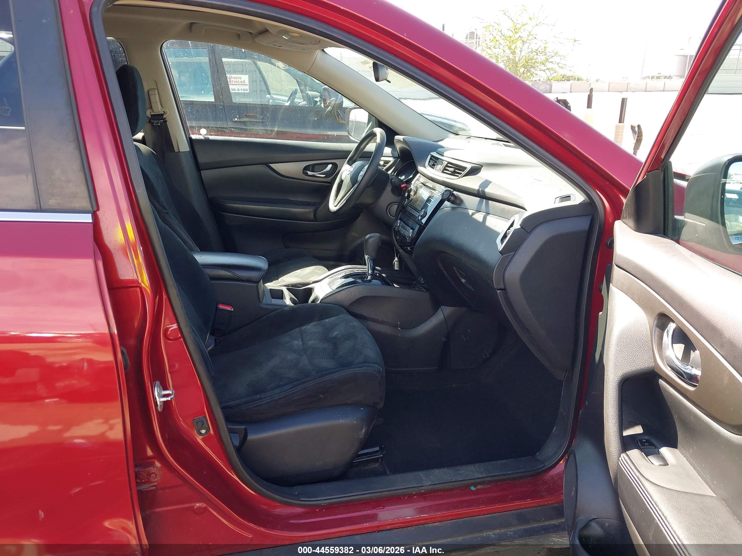NISSAN ROGUE image 5