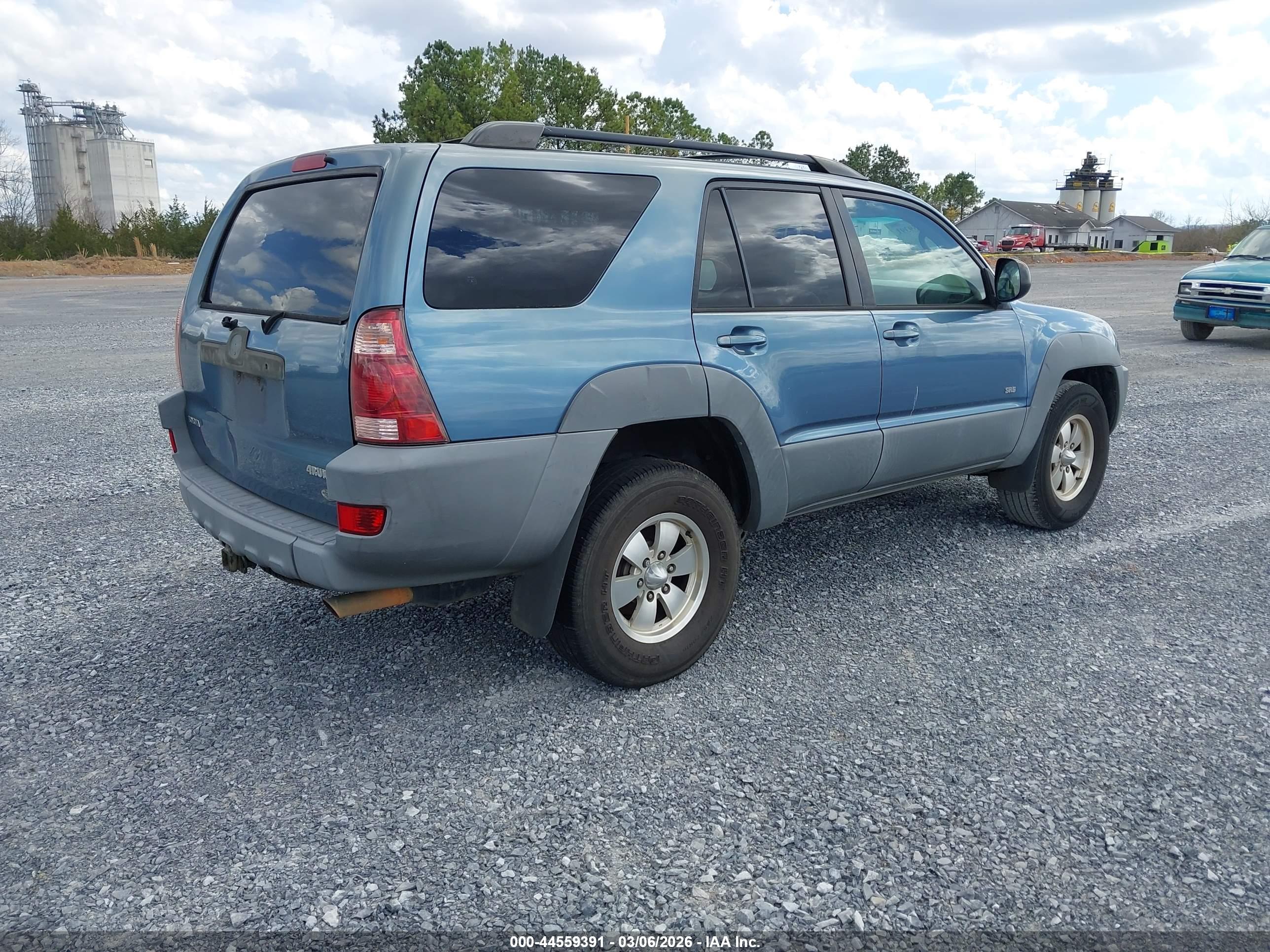 TOYOTA 4RUNNER image 4