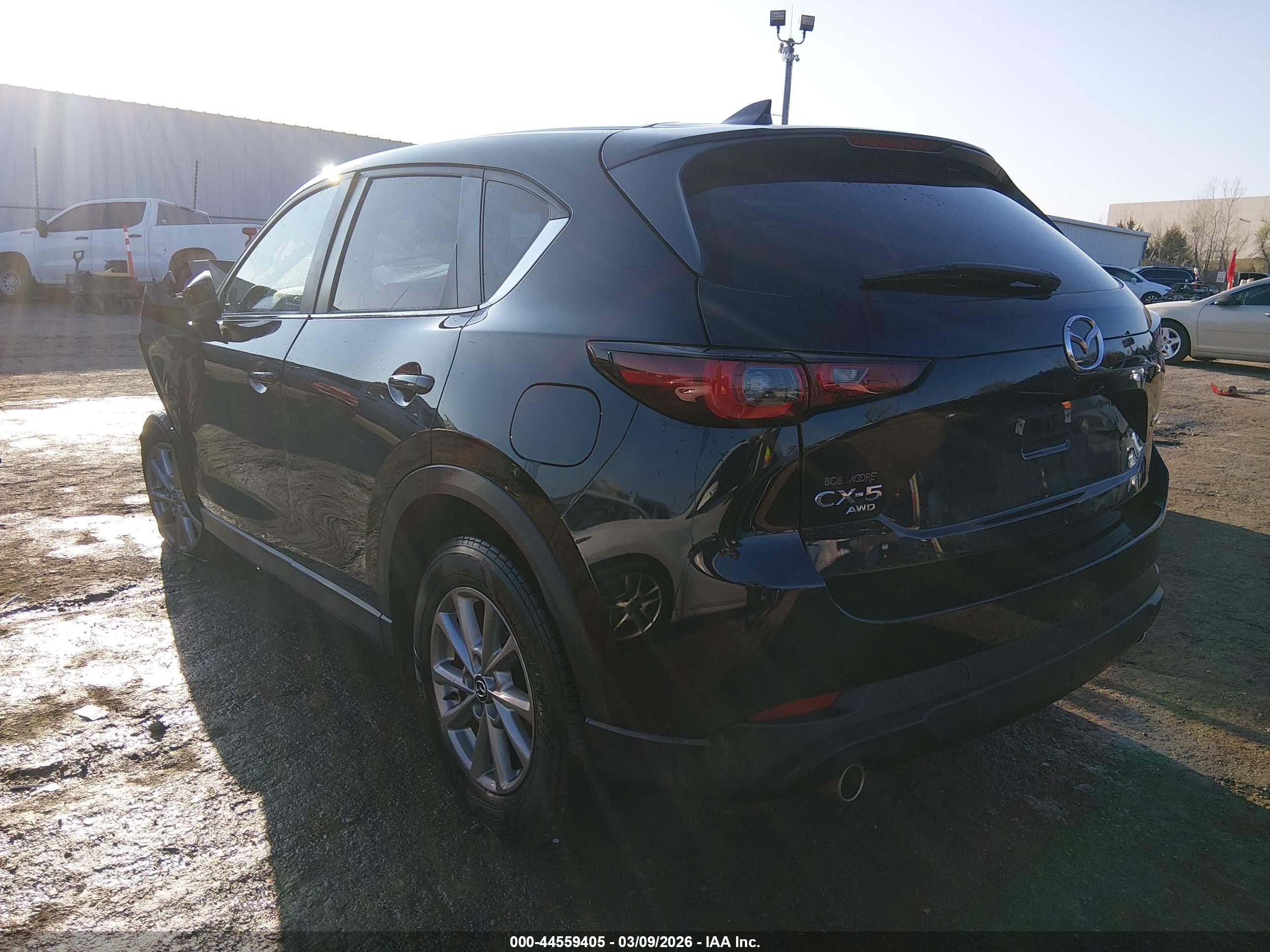 MAZDA CX-5 image 3