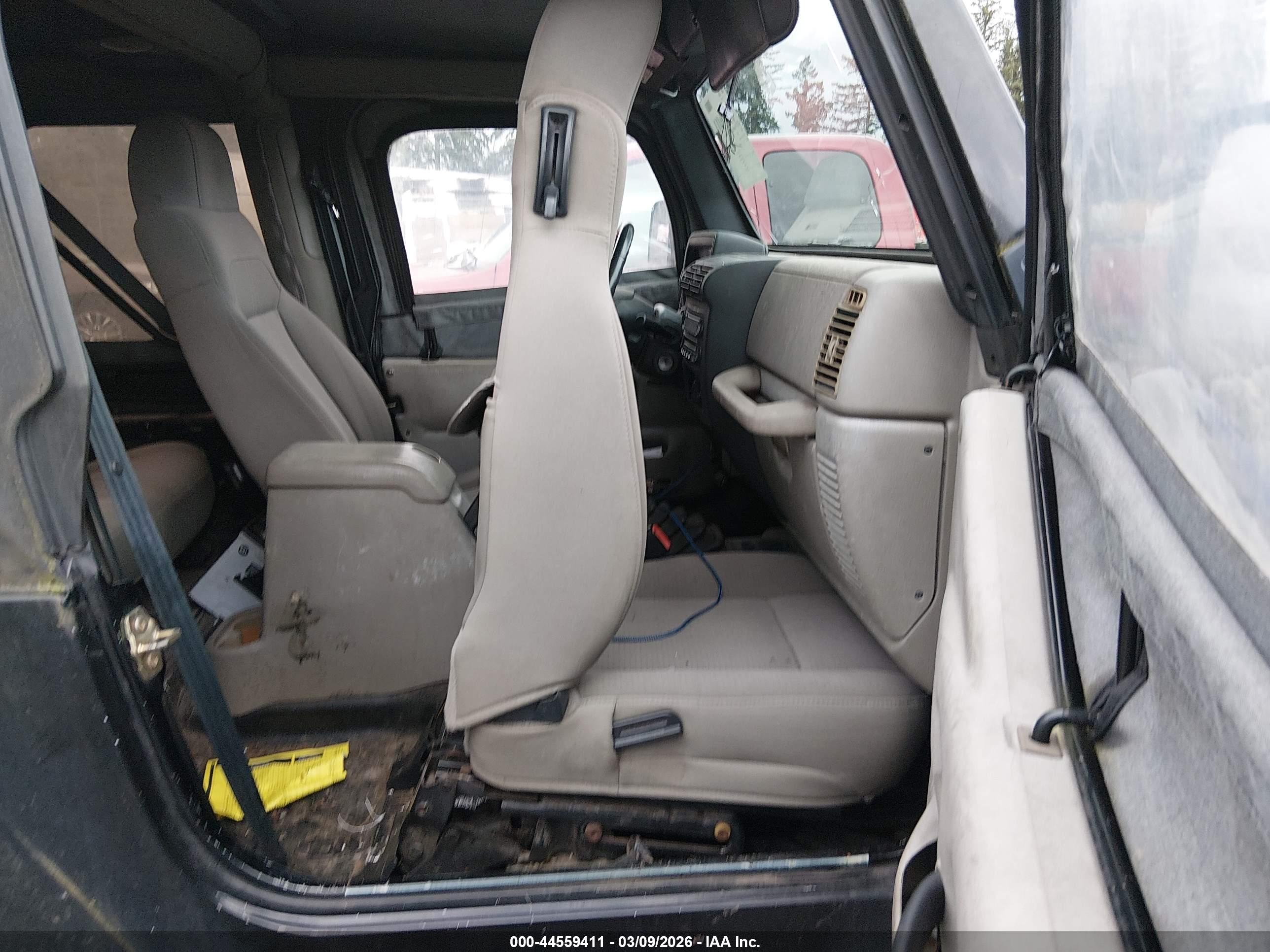 JEEP WRANGLER image 5